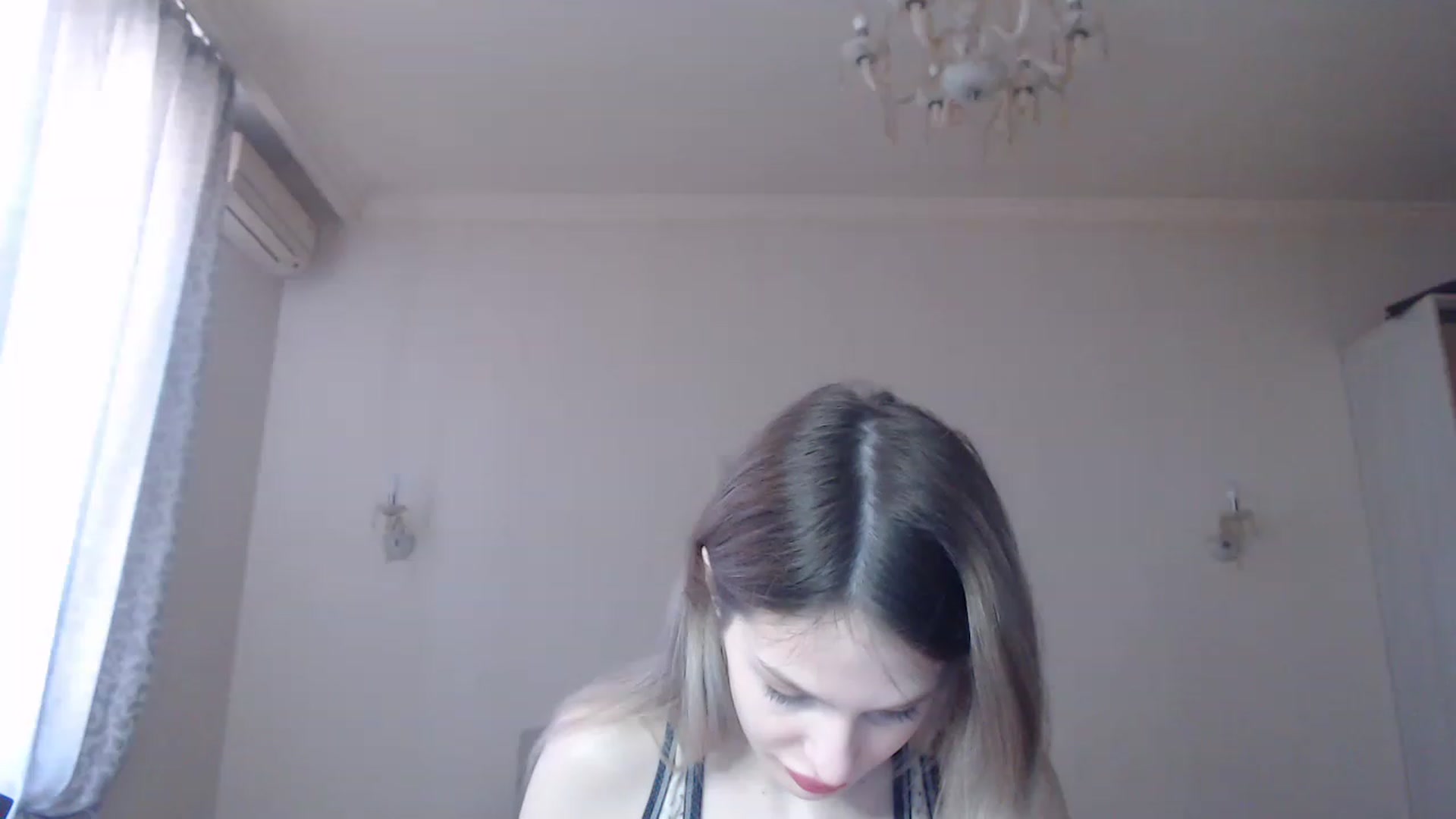 Gallery image thumbnail from Lola_vi's myfreecams stream on, 03/01/2023, 11:33 image 18 of 20