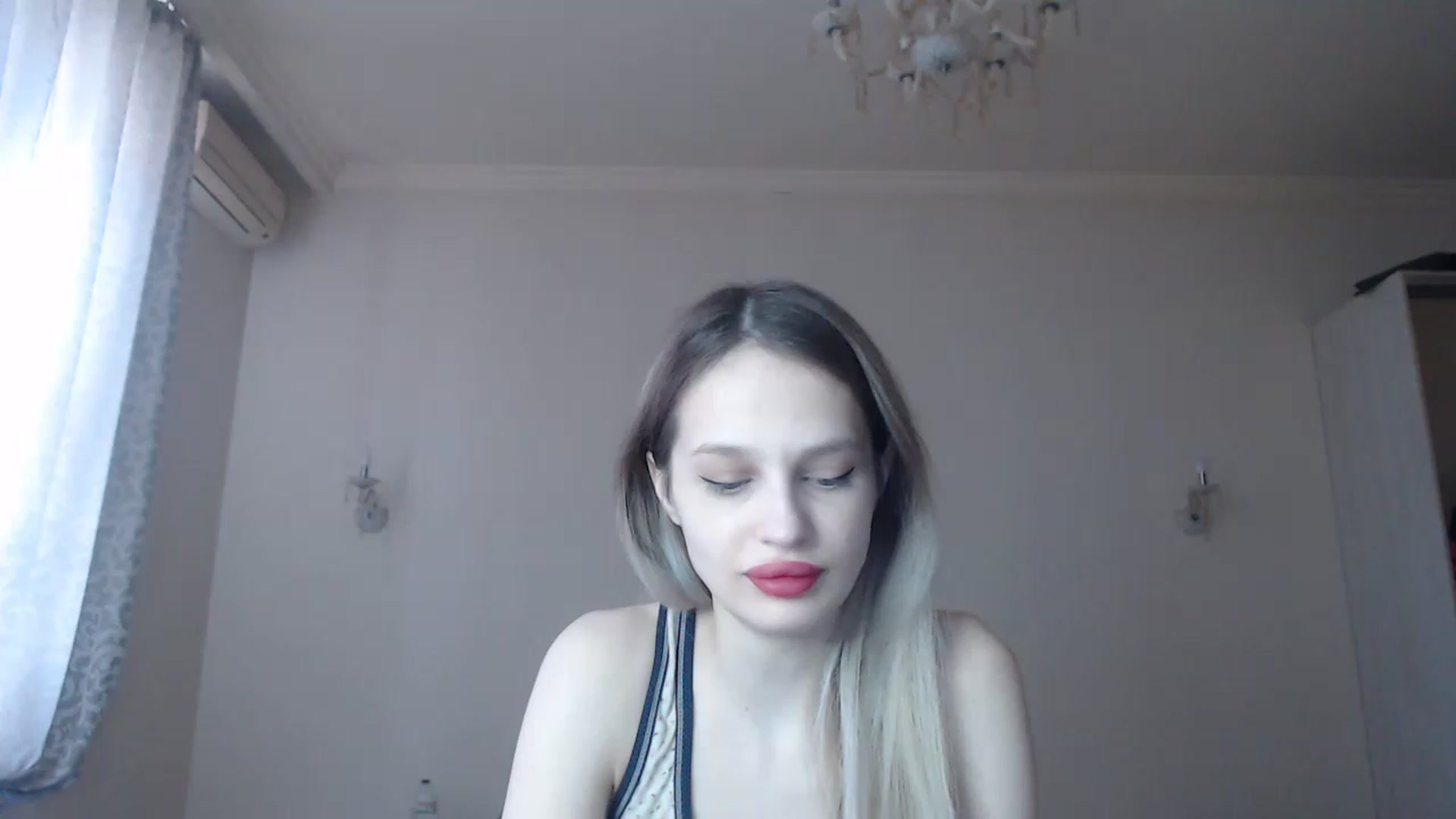 Gallery image thumbnail from Lola_vi's myfreecams stream on, 03/03/2023, 10:59 image 2 of 20