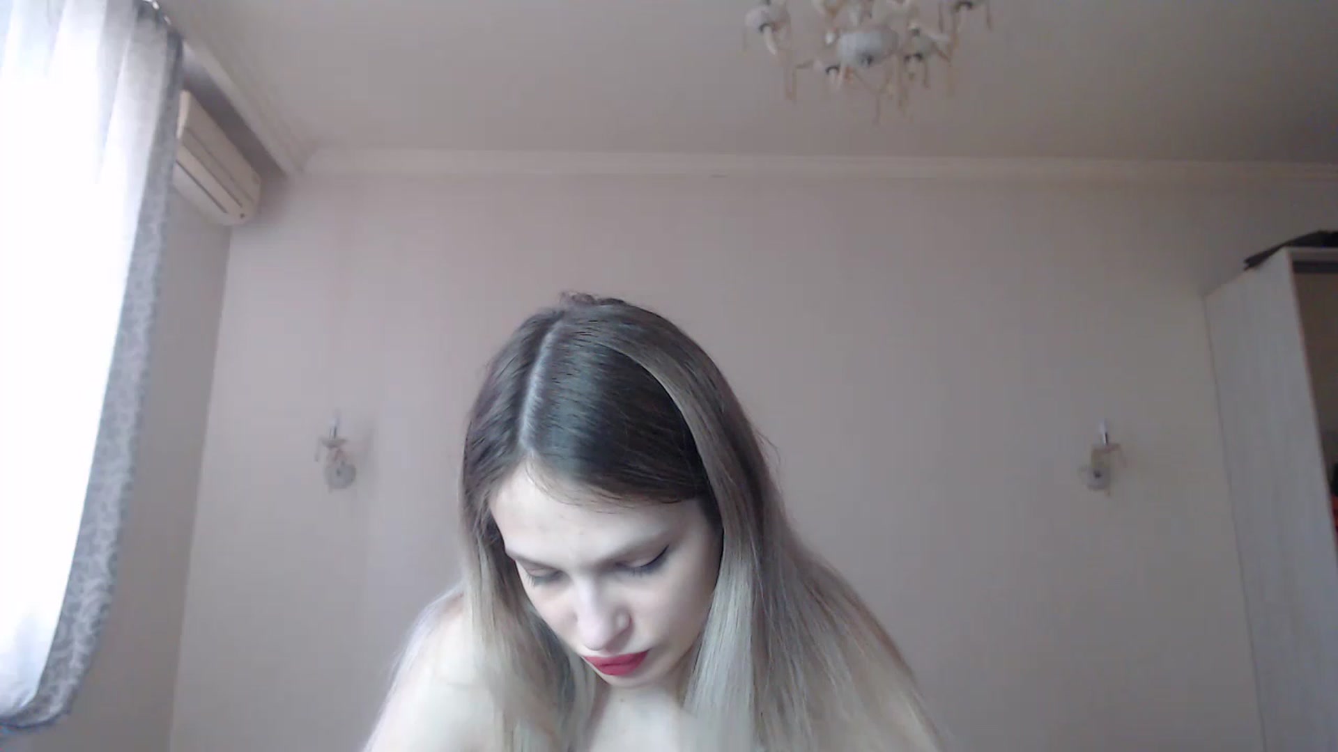 Gallery image thumbnail from Lola_vi's myfreecams stream on, 03/03/2023, 11:47 image 12 of 20