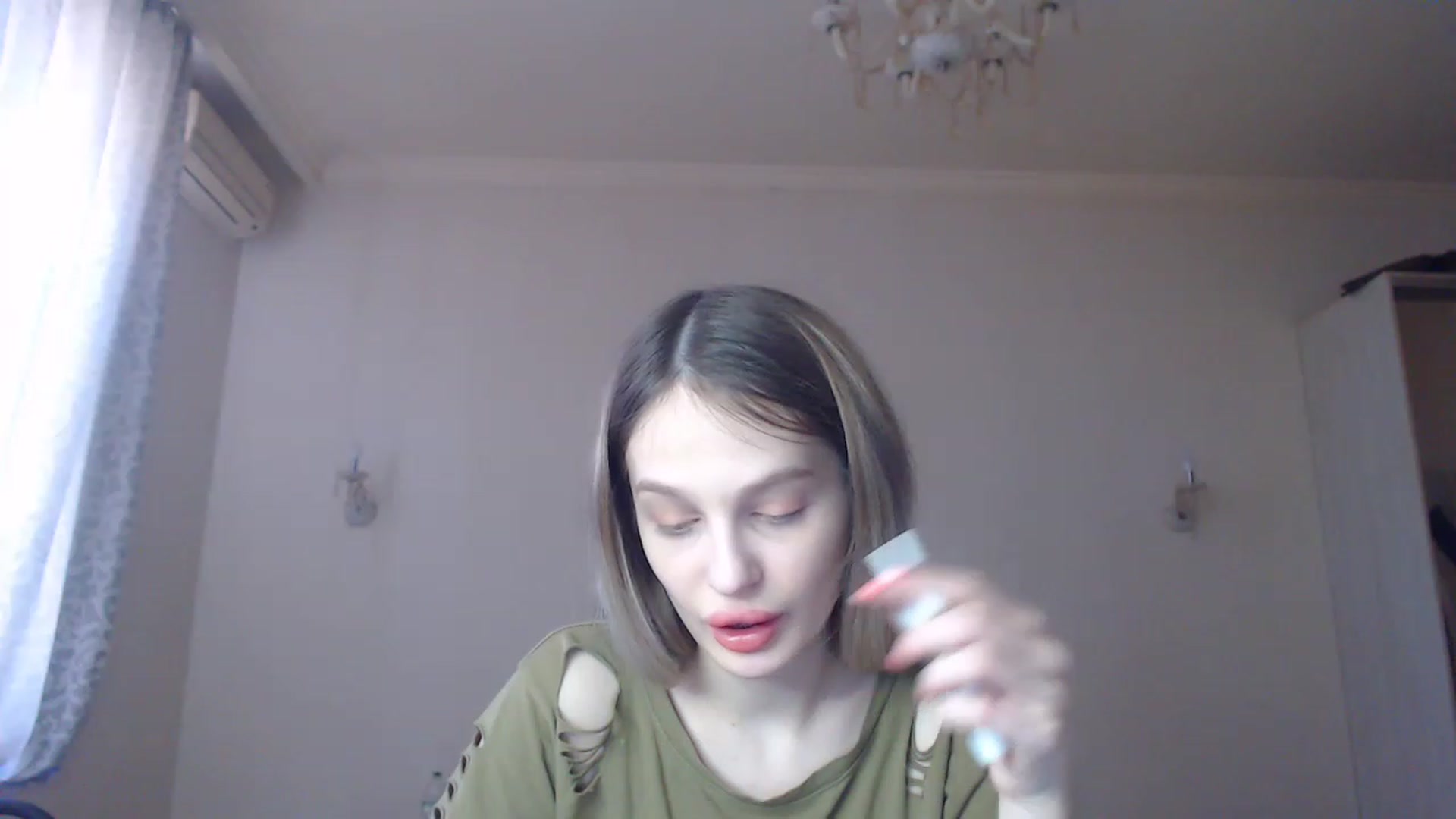 Gallery image thumbnail from Lola_vi's myfreecams stream on, 03/05/2023, 11:59 image 15 of 20