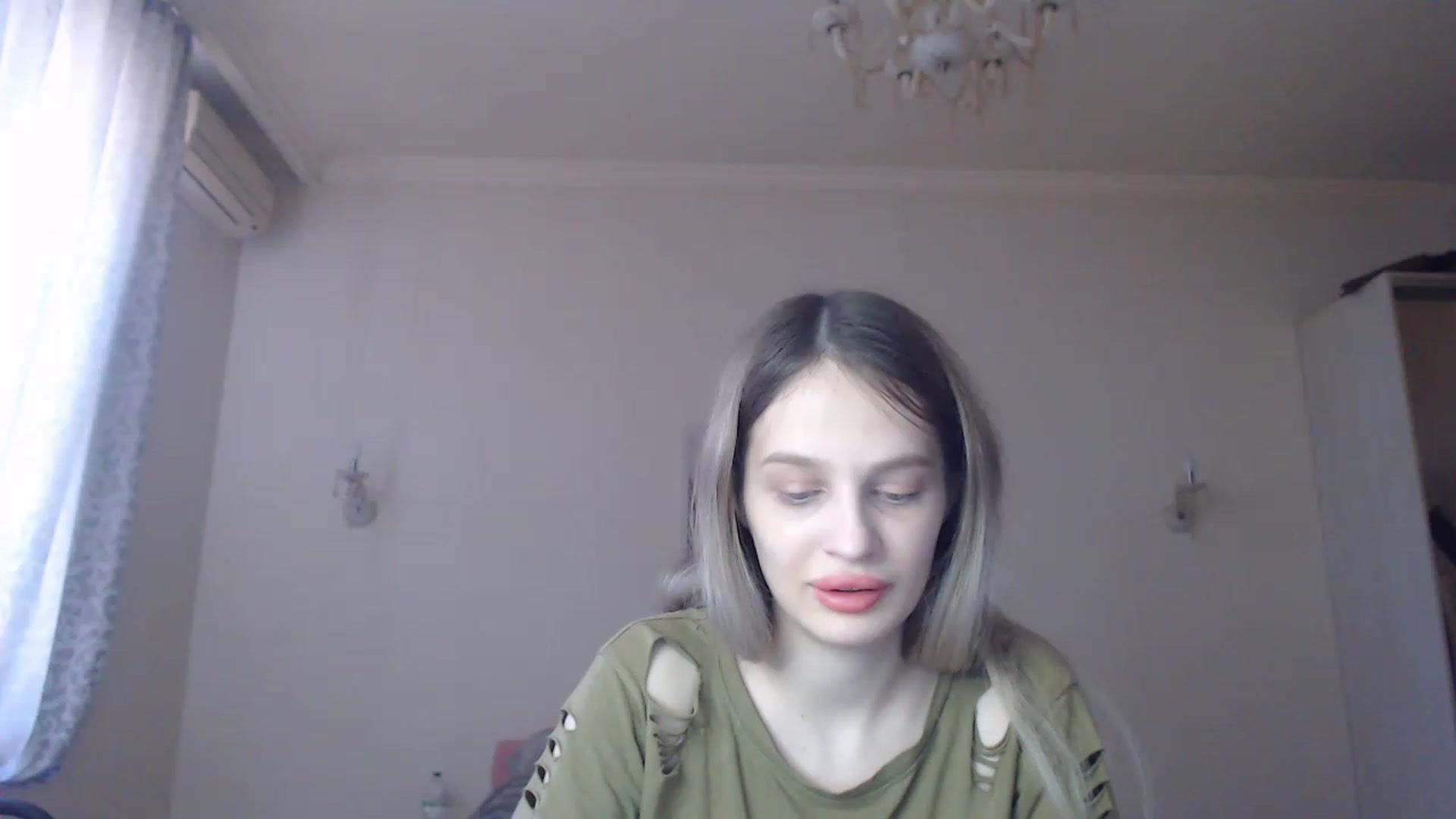 Gallery image thumbnail from Lola_vi's myfreecams stream on, 03/05/2023, 11:59 image 17 of 20