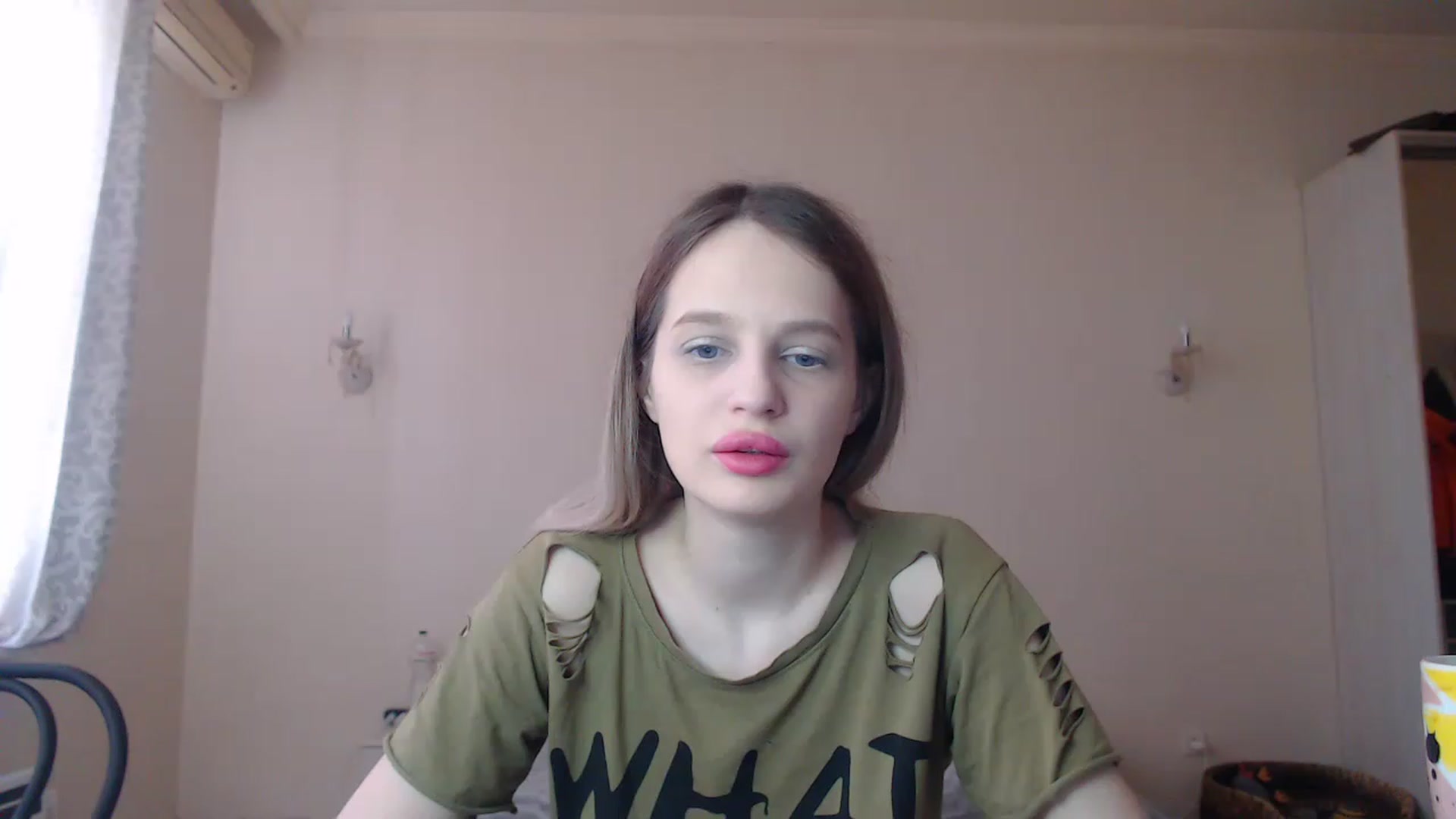 Gallery image thumbnail from Lola_vi's myfreecams stream on, 03/07/2023, 11:52 image 13 of 20