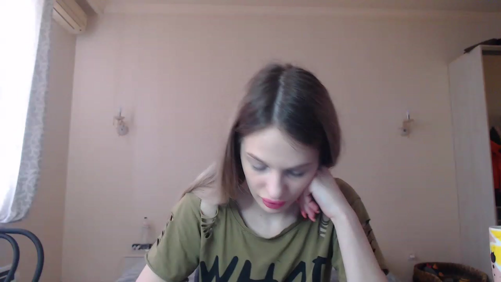 Gallery image thumbnail from Lola_vi's myfreecams stream on, 03/07/2023, 11:52 image 14 of 20