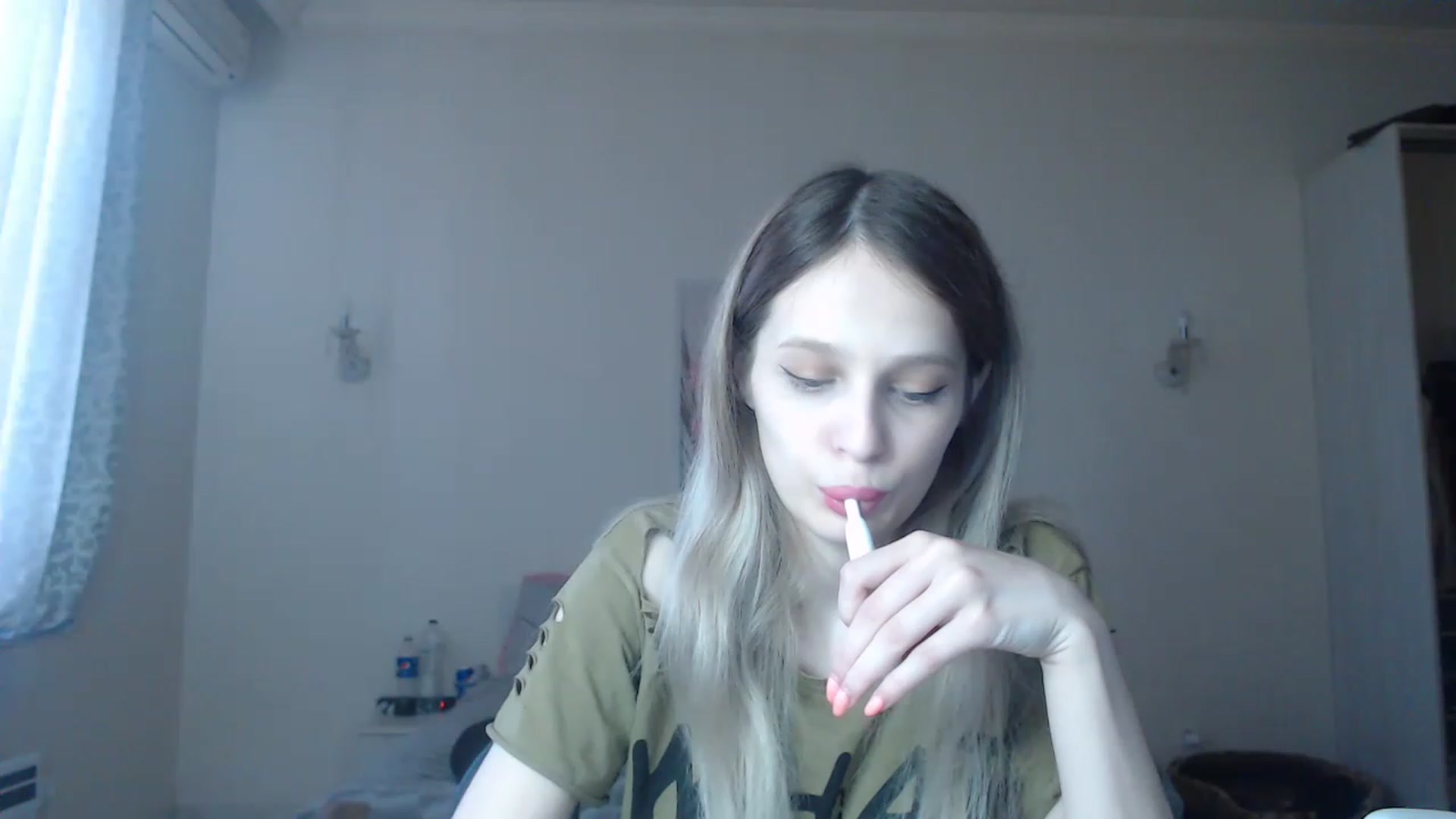 Gallery image thumbnail from Lola_vi's myfreecams stream on, 03/09/2023, 13:10 image 2 of 20