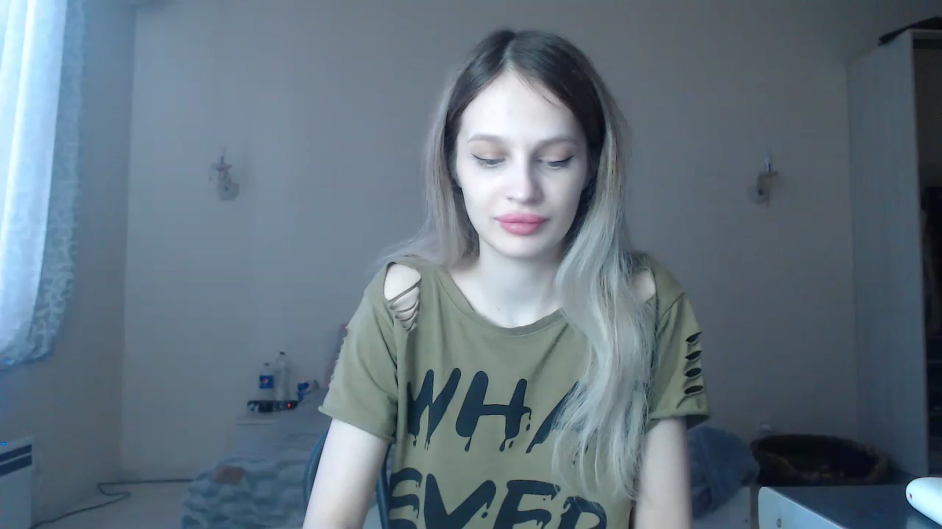 Gallery image thumbnail from Lola_vi's myfreecams stream on, 03/09/2023, 13:10 image 5 of 20