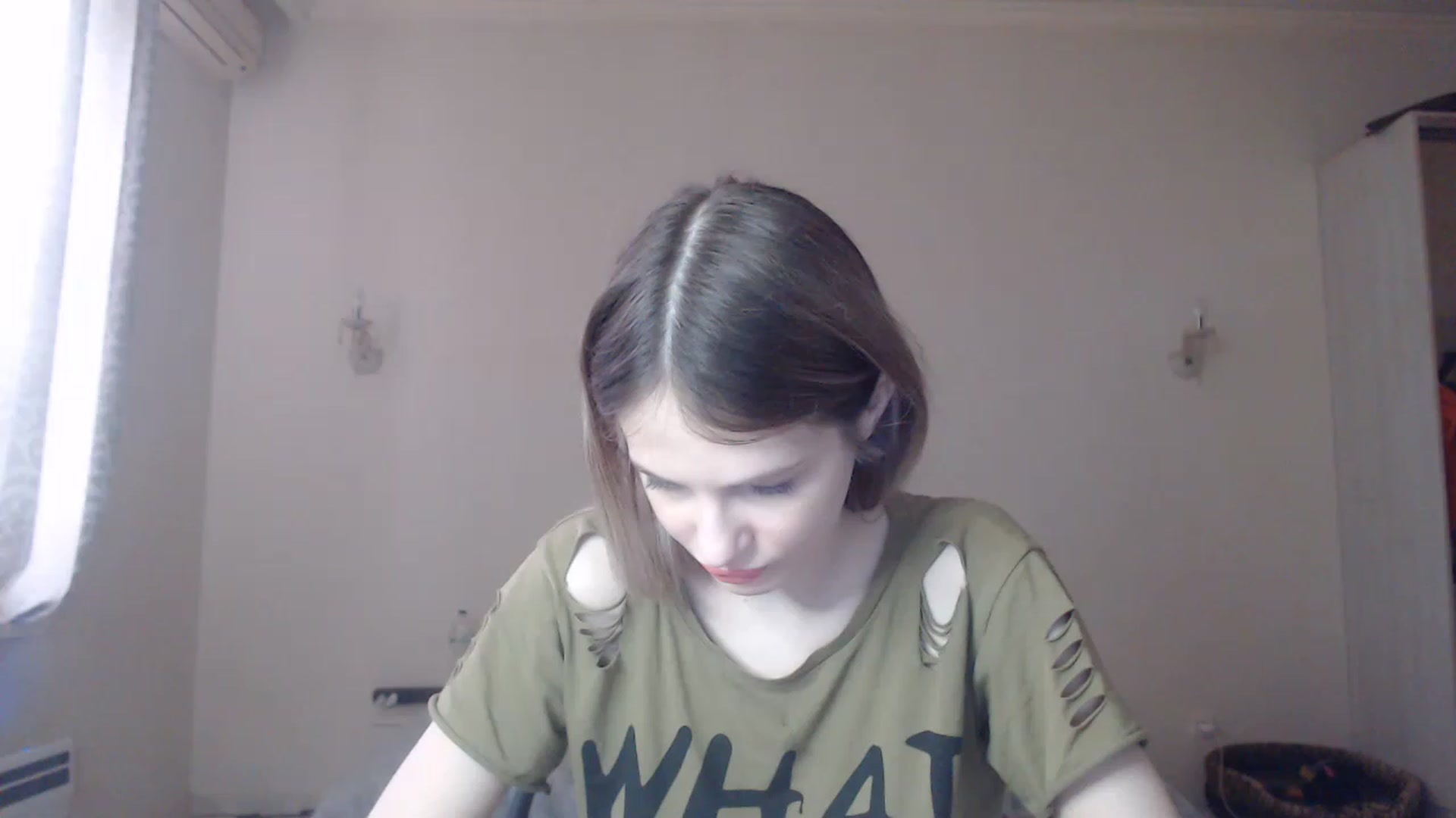 Gallery image thumbnail from Lola_vi's myfreecams stream on, 03/21/2023, 13:05 image 19 of 20
