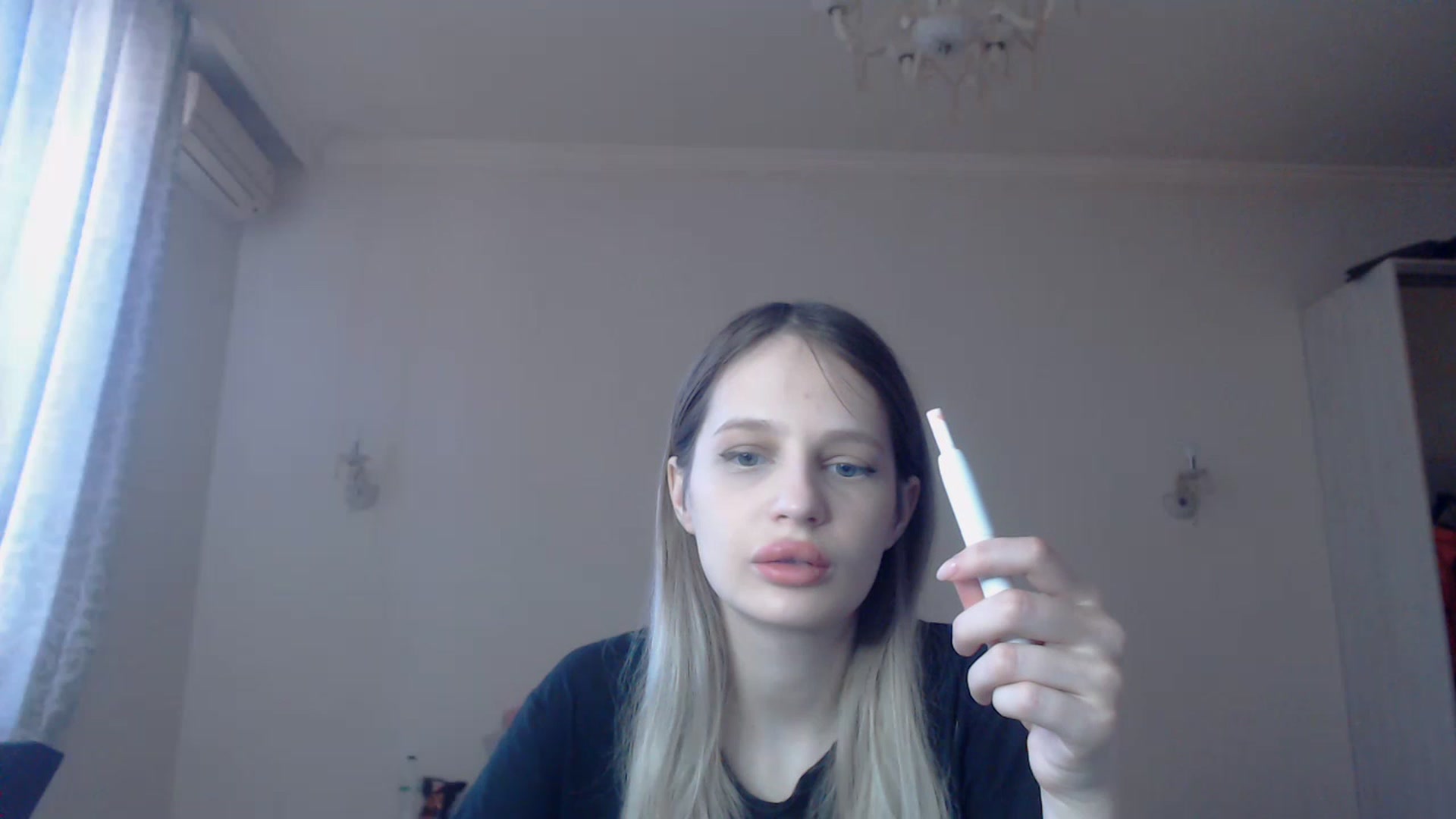 Gallery image thumbnail from Lola_vi's myfreecams stream on, 03/23/2023, 12:29 image 7 of 20