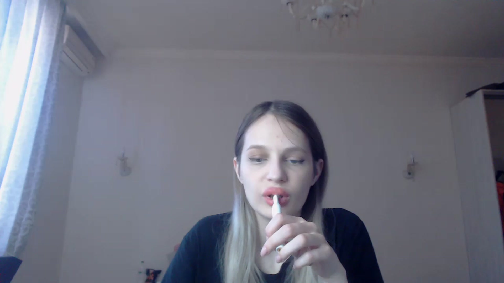 Gallery image thumbnail from Lola_vi's myfreecams stream on, 03/23/2023, 12:29 image 4 of 20