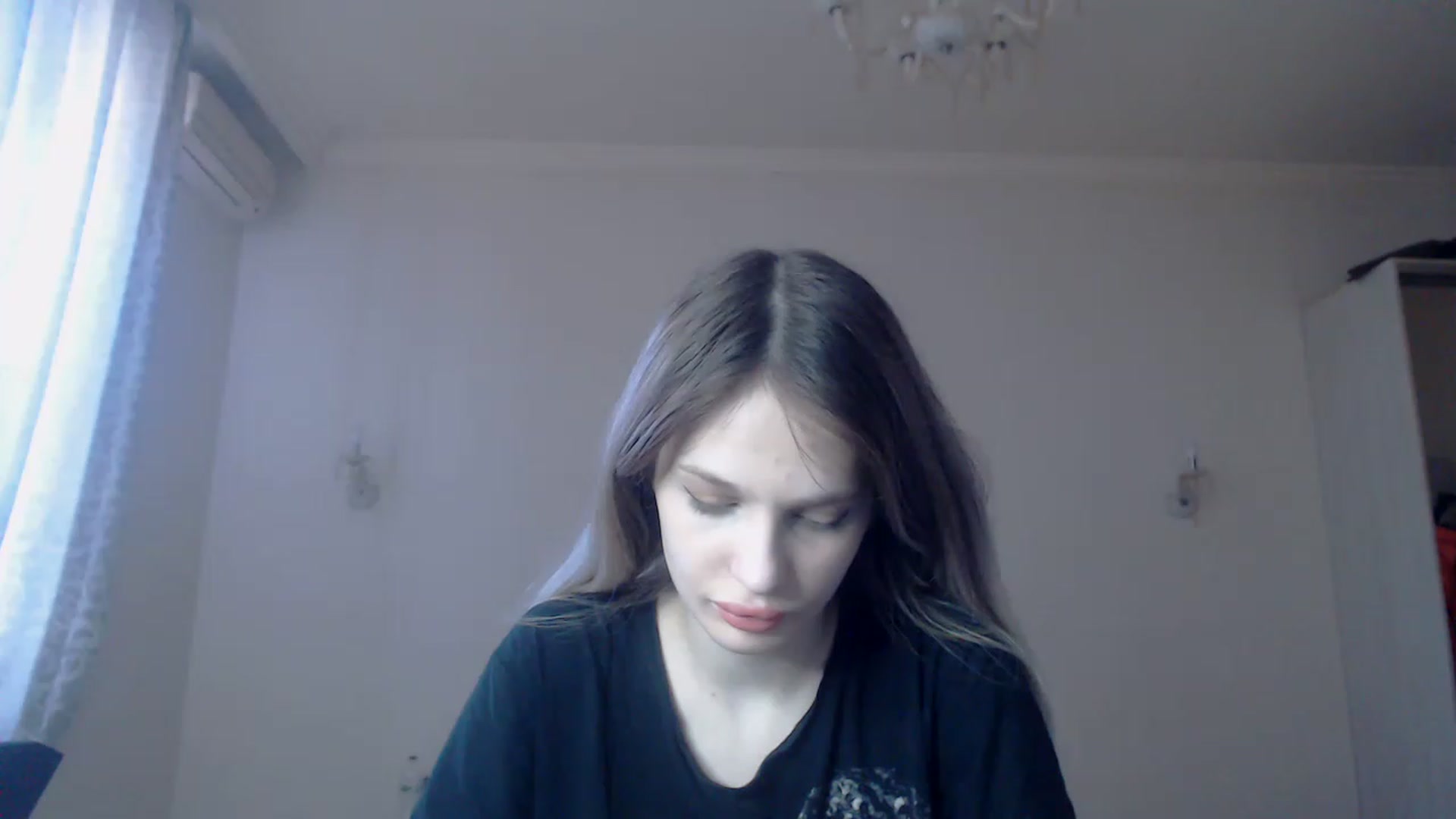 Gallery image thumbnail from Lola_vi's myfreecams stream on, 03/23/2023, 12:29 image 18 of 20