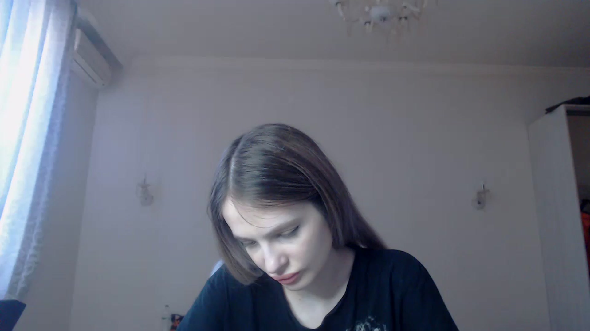 Gallery image thumbnail from Lola_vi's myfreecams stream on, 03/23/2023, 12:29 image 15 of 20