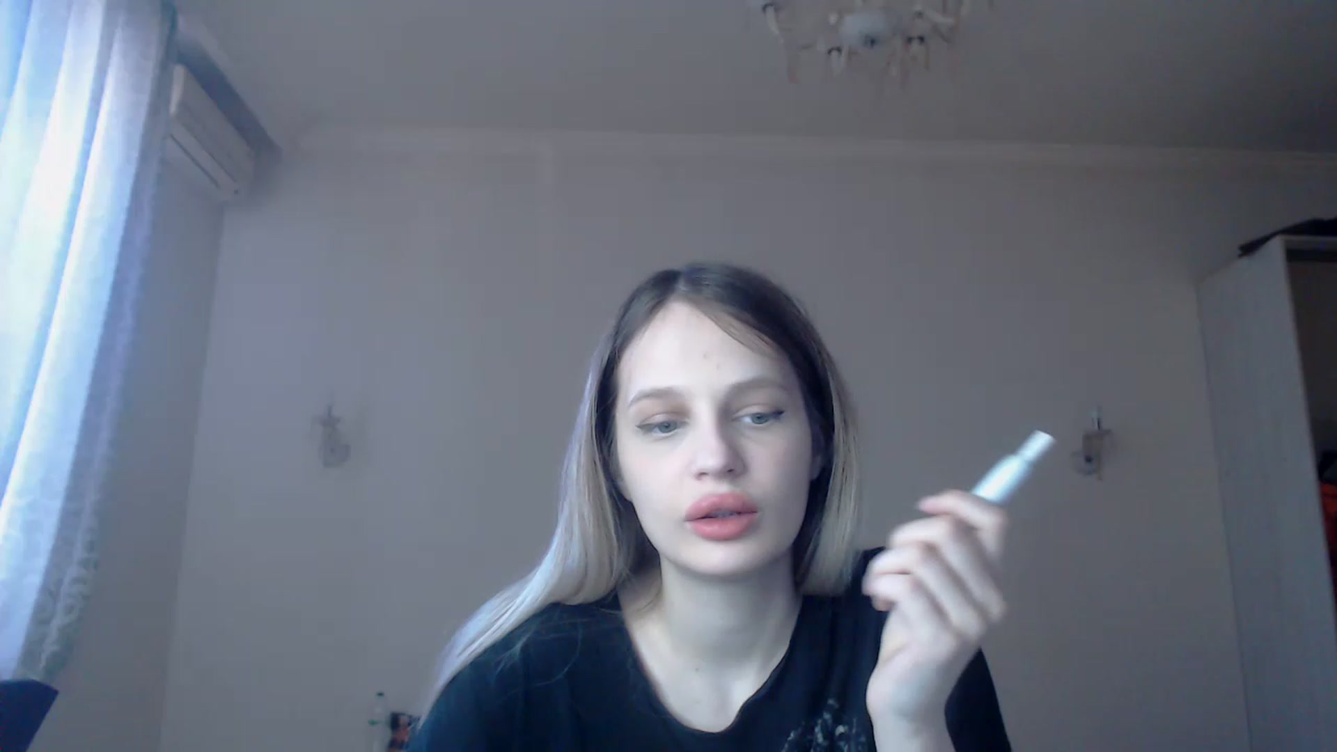 Gallery image thumbnail from Lola_vi's myfreecams stream on, 03/23/2023, 12:53 image 3 of 20