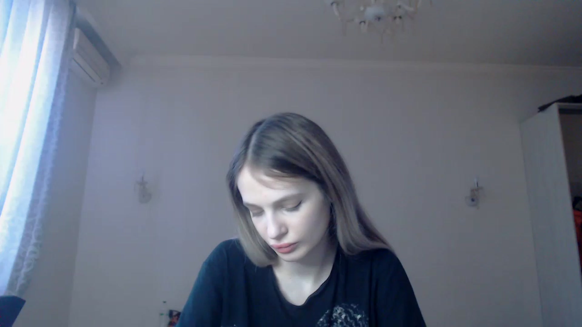 Gallery image thumbnail from Lola_vi's myfreecams stream on, 03/23/2023, 12:53 image 19 of 20