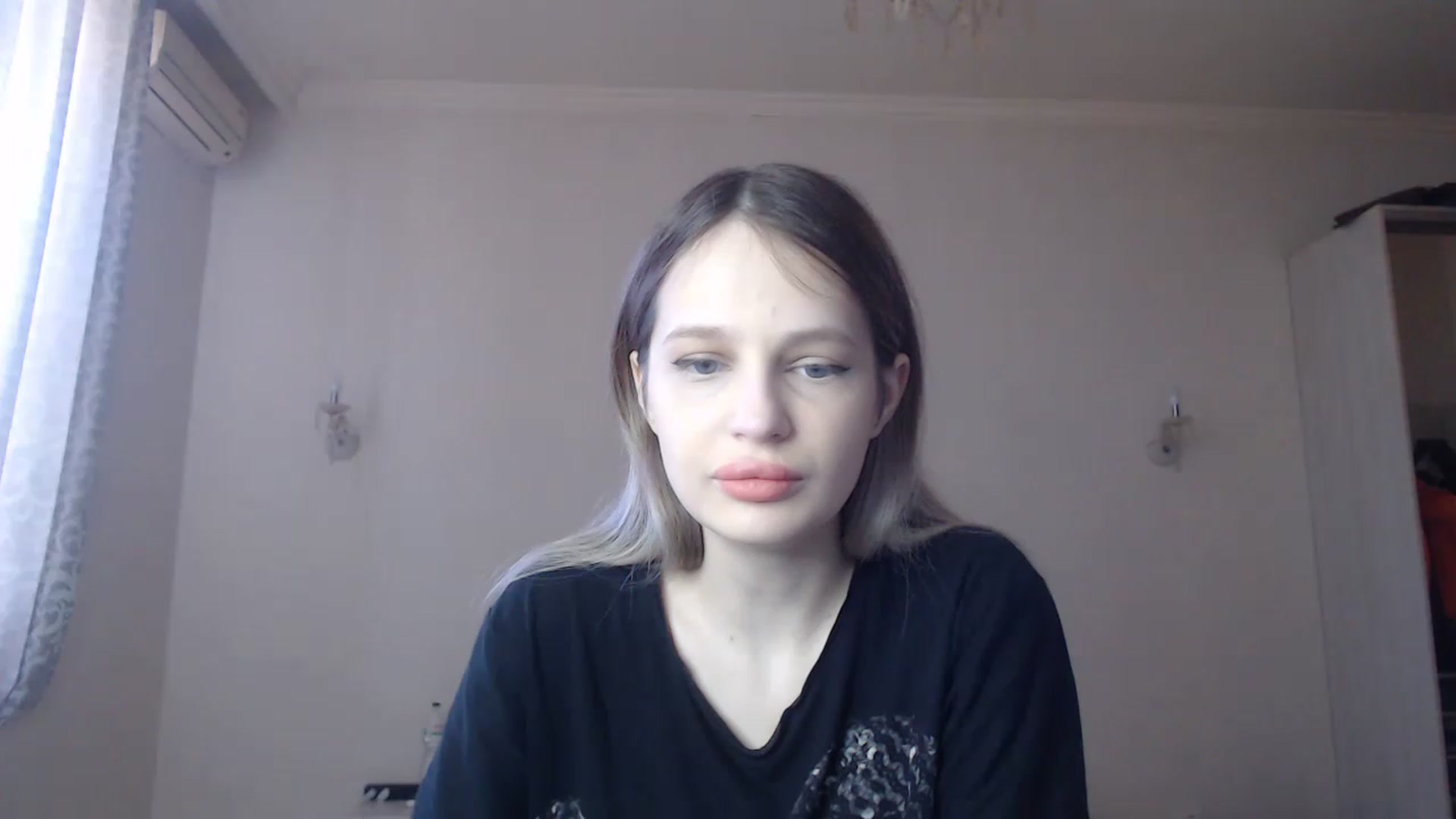 Gallery image thumbnail from Lola_vi's myfreecams stream on, 03/24/2023, 12:05 image 1 of 20