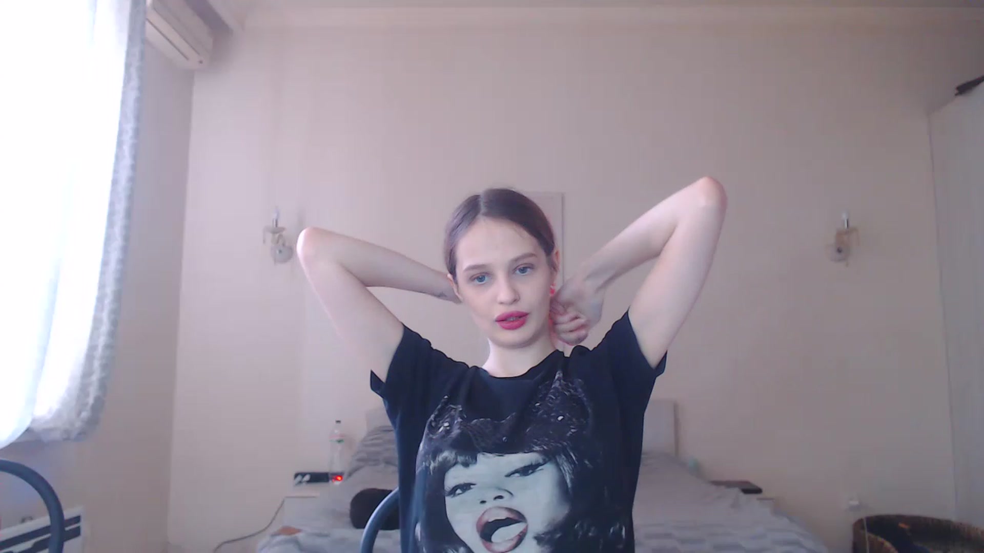 Gallery image thumbnail from Lola_vi's myfreecams stream on, 03/26/2023, 12:02 image 20 of 20