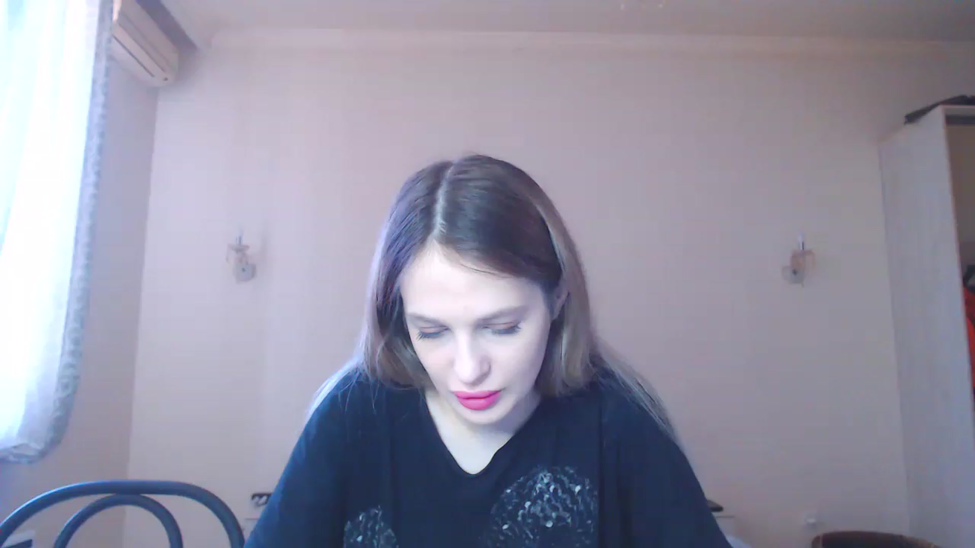 Gallery image thumbnail from Lola_vi's myfreecams stream on, 03/27/2023, 10:59 image 9 of 20