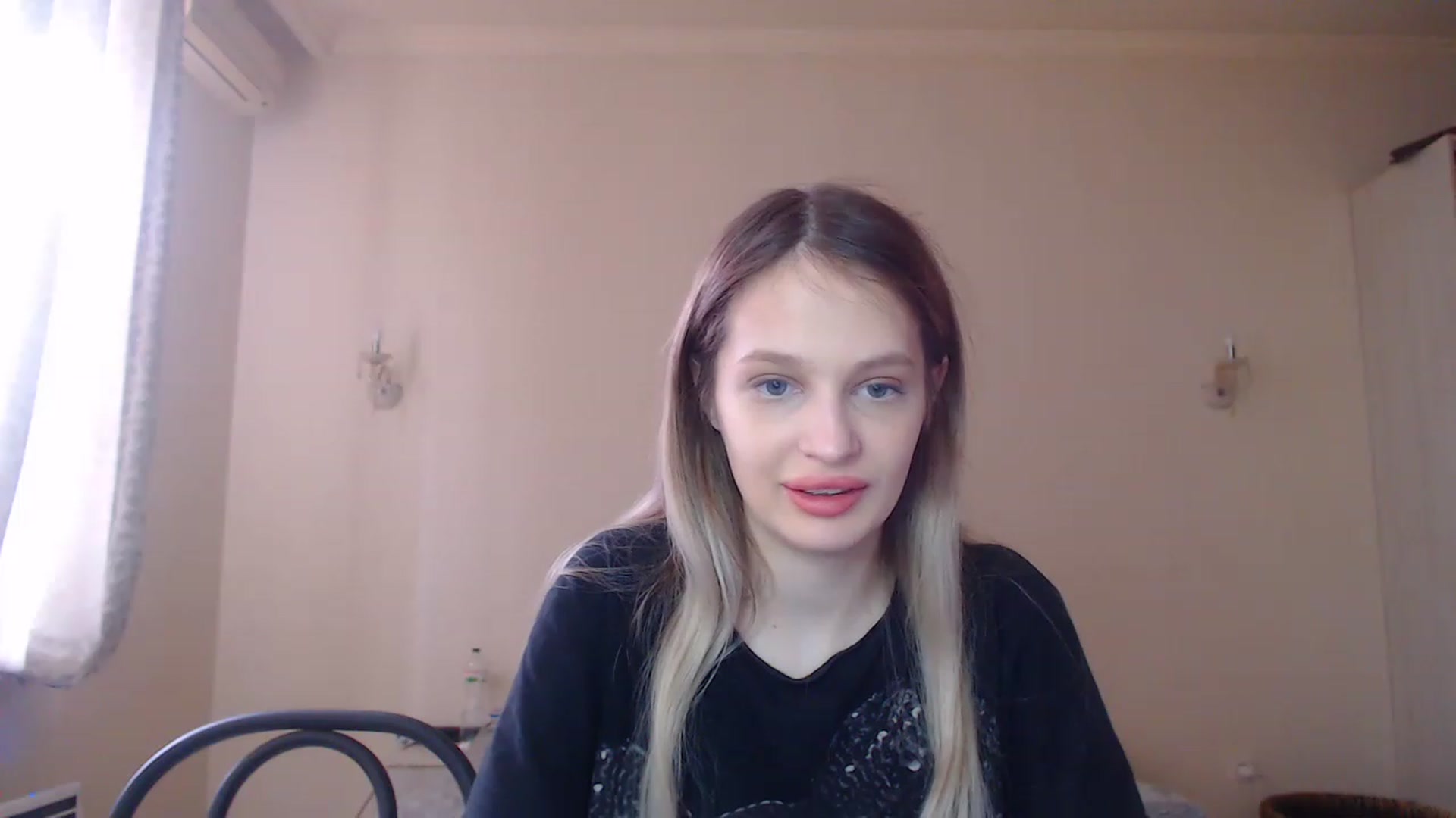 Gallery image thumbnail from Lola_vi's myfreecams stream on, 03/28/2023, 11:39 image 20 of 20