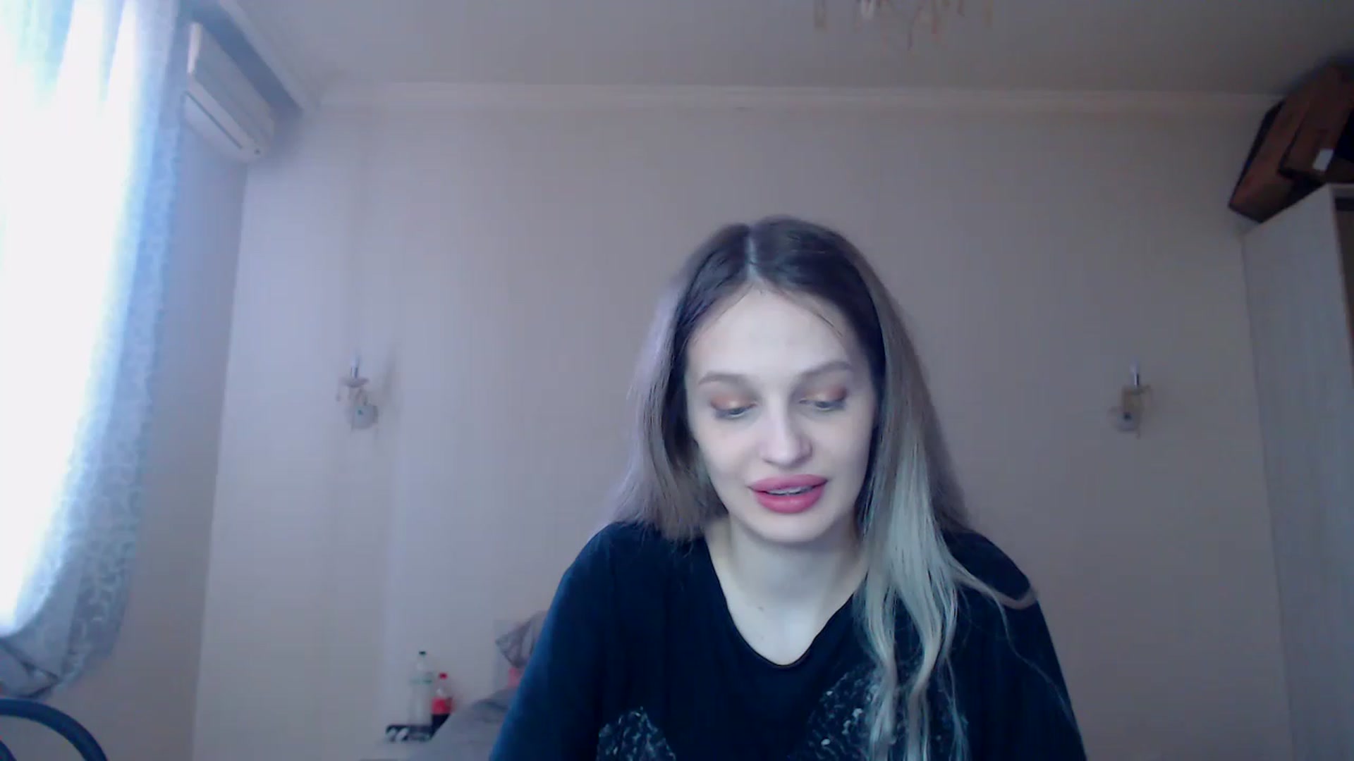 Gallery image thumbnail from Lola_vi's myfreecams stream on, 04/01/2023, 12:09 image 4 of 20