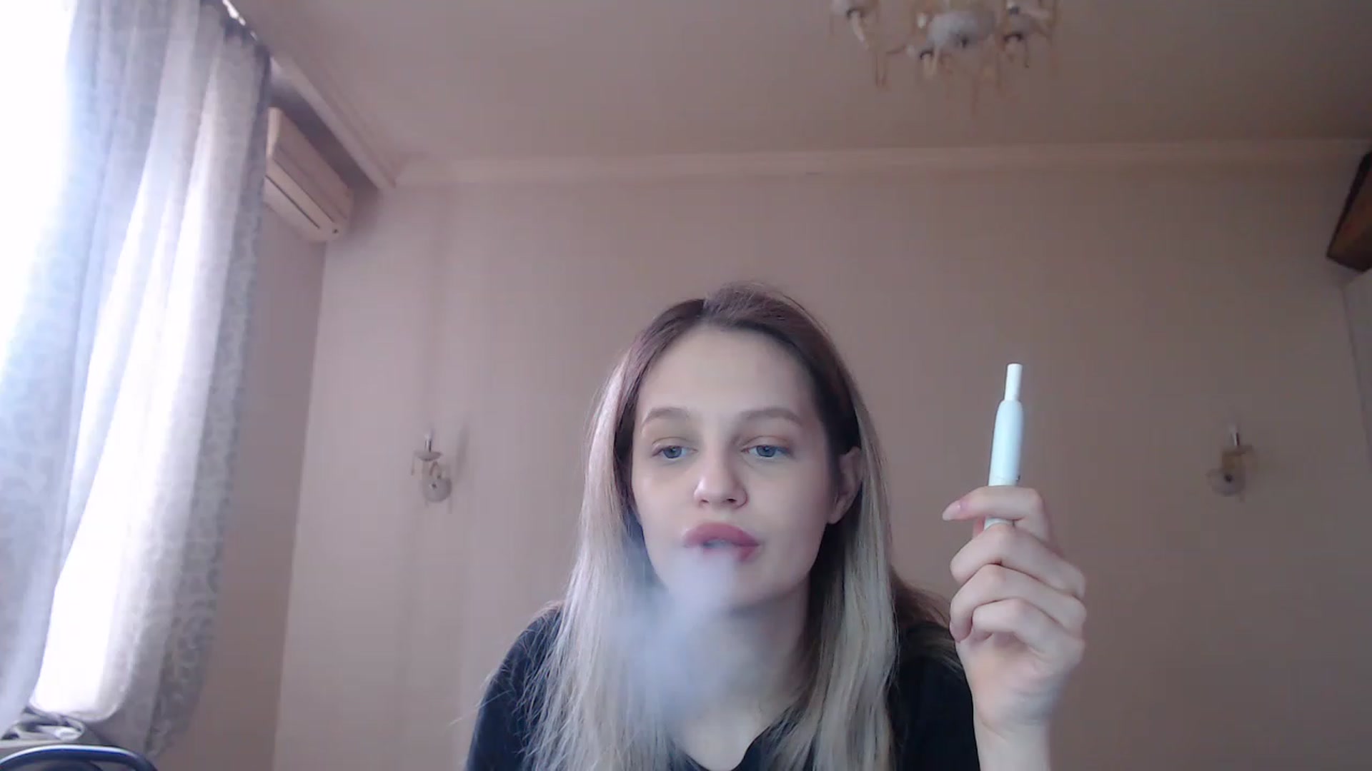 Gallery image thumbnail from Lola_vi's myfreecams stream on, 04/03/2023, 11:13 image 20 of 20