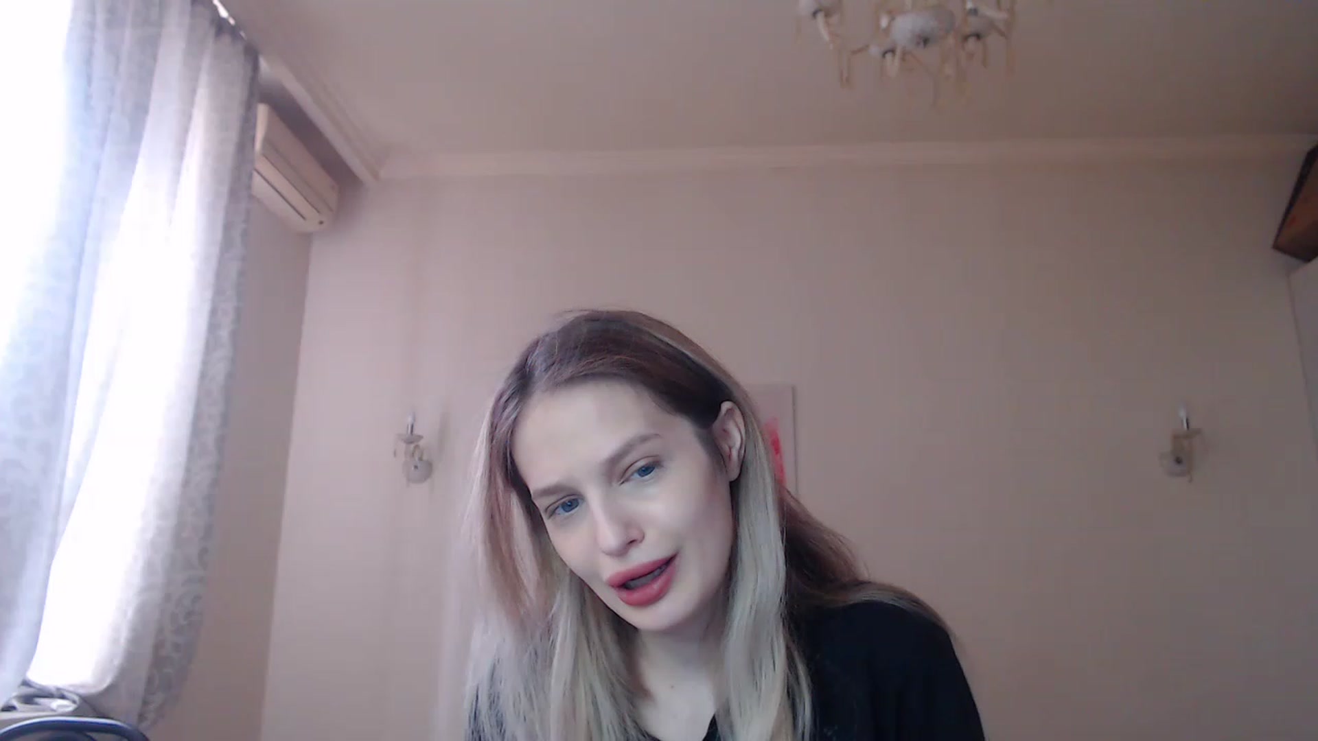 Gallery image thumbnail from Lola_vi's myfreecams stream on, 04/03/2023, 11:13 image 14 of 20