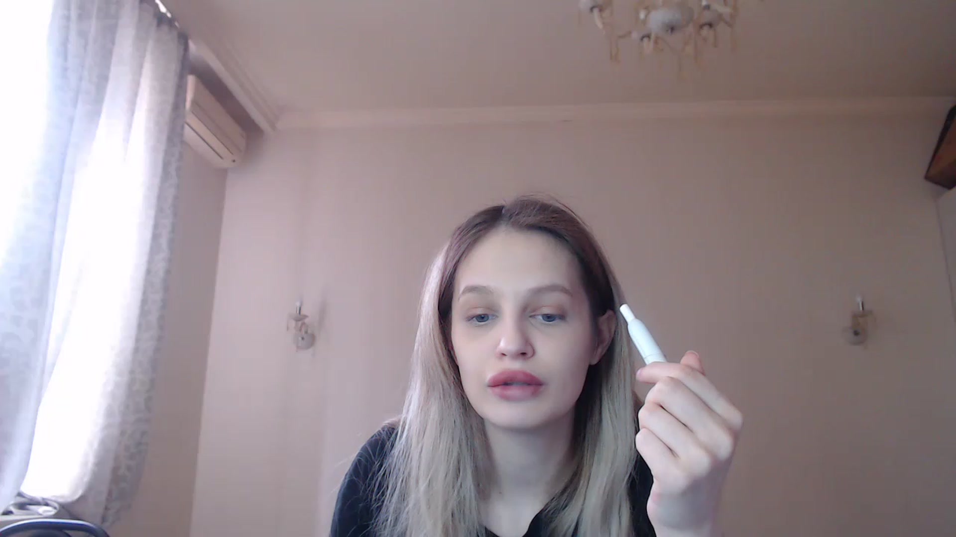 Gallery image thumbnail from Lola_vi's myfreecams stream on, 04/03/2023, 11:13 image 16 of 20