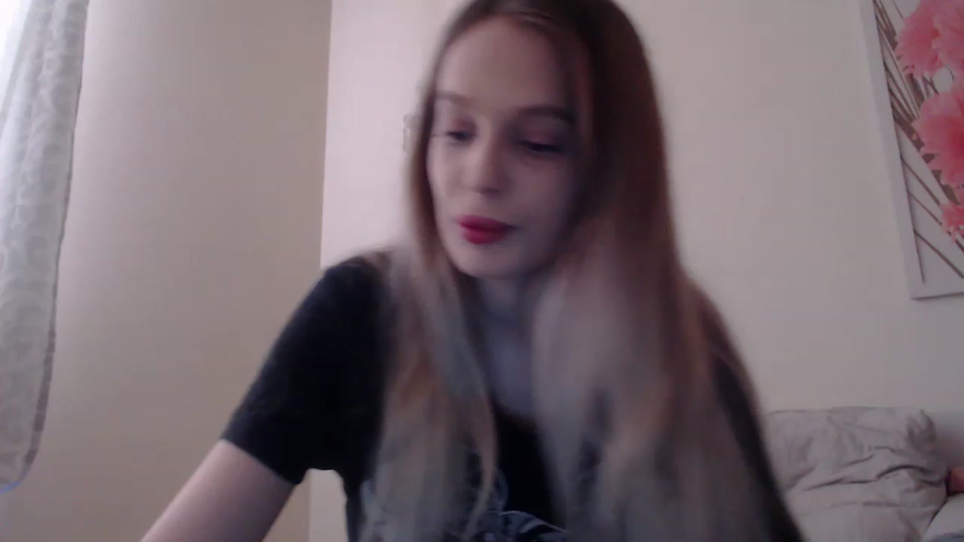 Gallery image thumbnail from Lola_vi's myfreecams stream on, 04/06/2023, 10:43 image 20 of 20