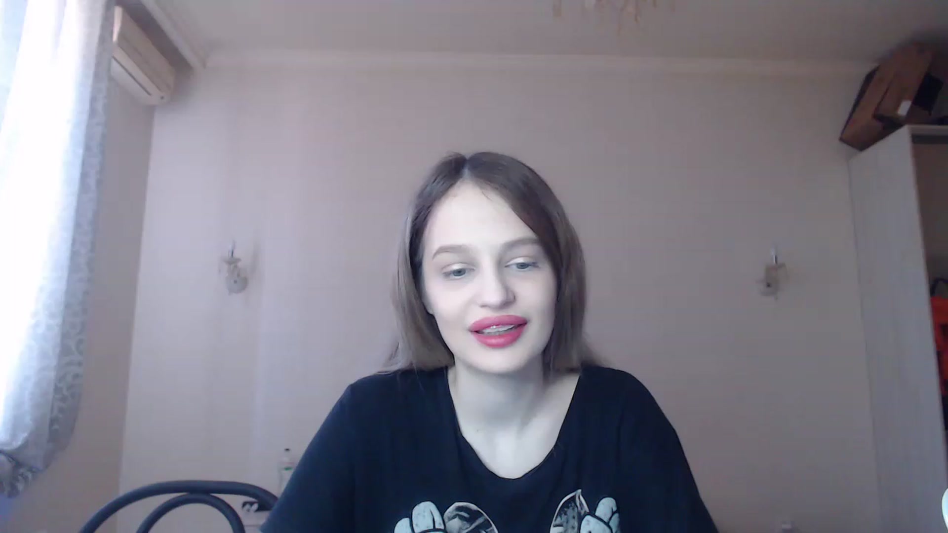 Gallery image thumbnail from Lola_vi's myfreecams stream on, 04/08/2023, 11:12 image 20 of 20