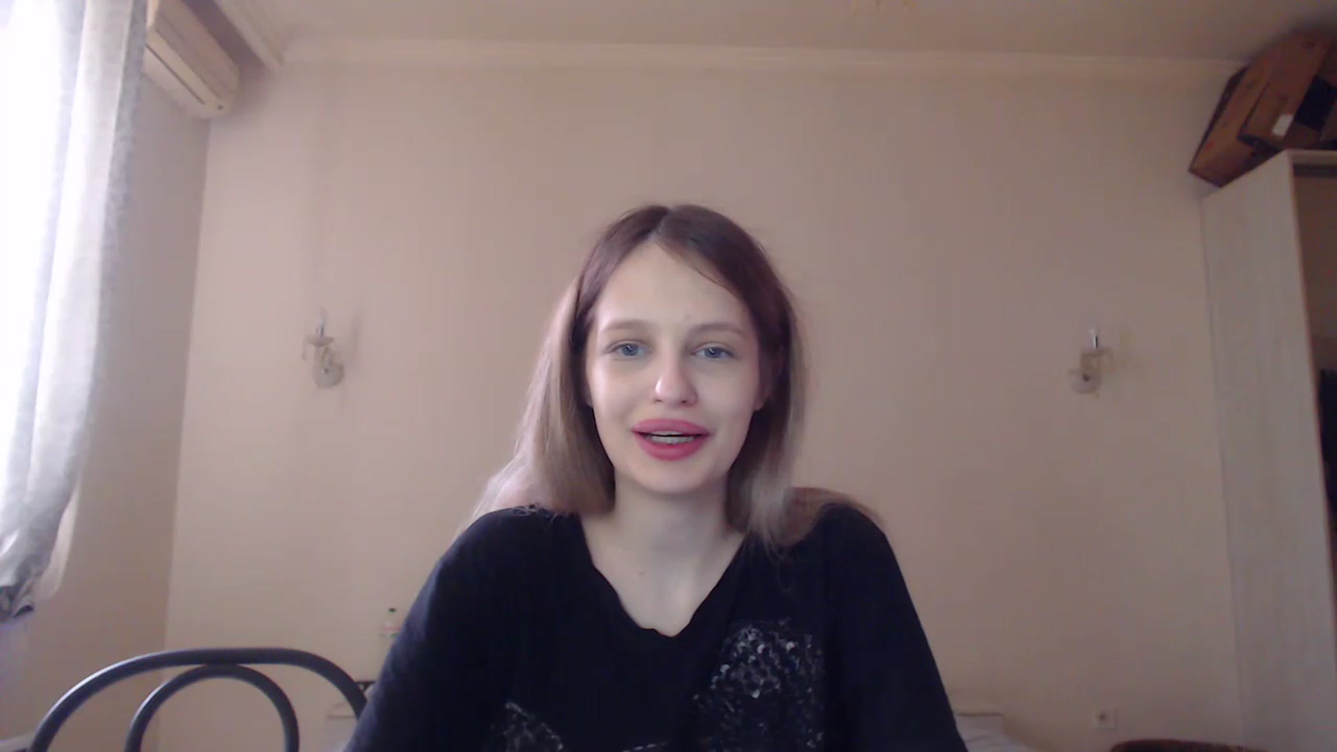 Gallery image thumbnail from Lola_vi's myfreecams stream on, 04/20/2023, 11:26 image 11 of 20