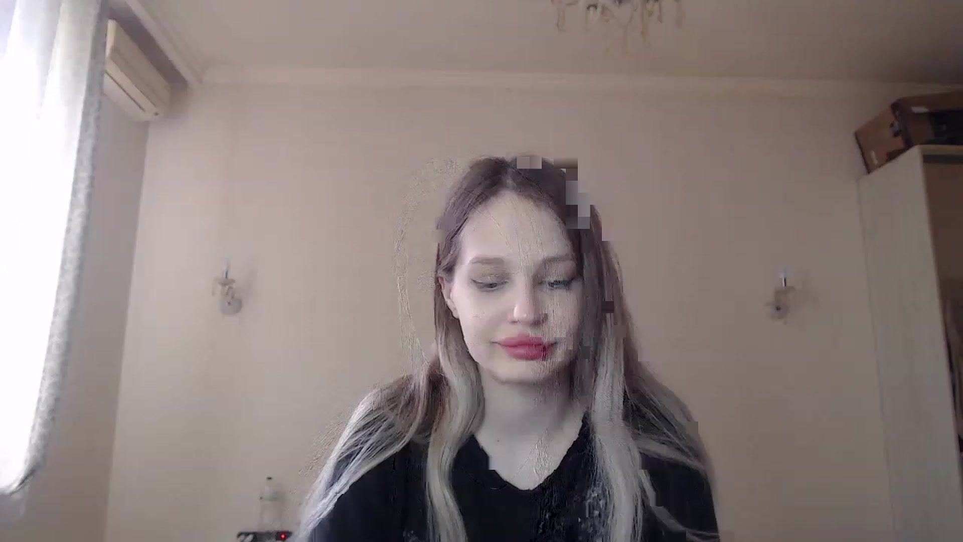 Gallery image thumbnail from Lola_vi's myfreecams stream on, 05/04/2023, 11:40 image 4 of 20