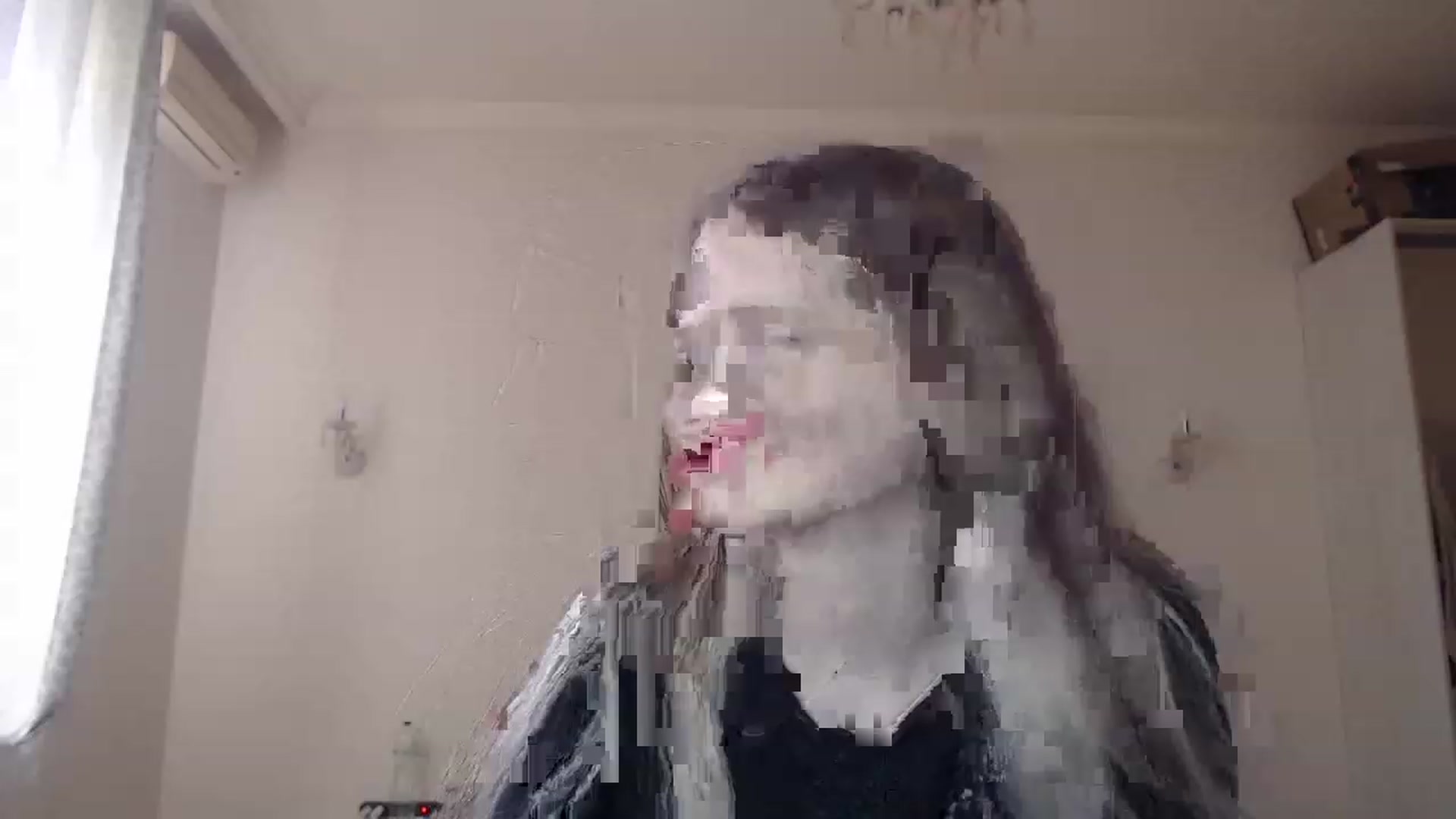 Gallery image thumbnail from Lola_vi's myfreecams stream on, 05/04/2023, 11:40 image 7 of 20