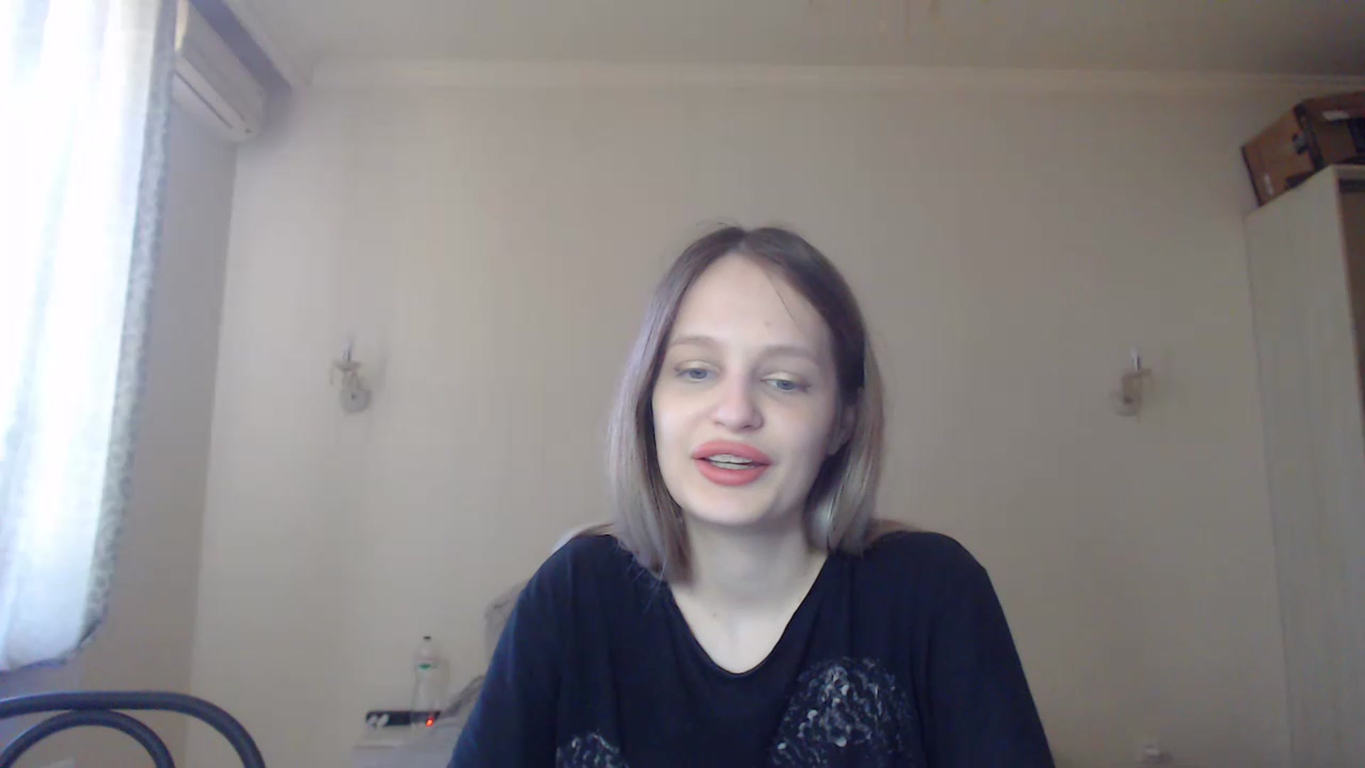 Gallery image thumbnail from Lola_vi's myfreecams stream on, 05/06/2023, 11:41 image 4 of 20