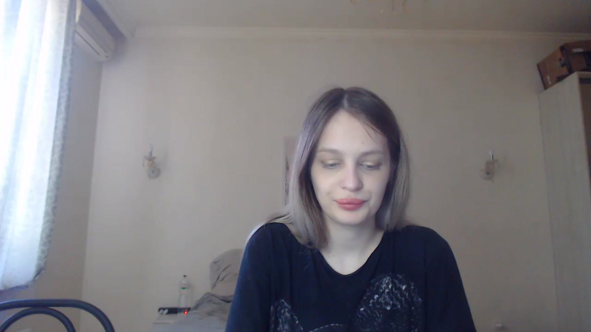 Gallery image thumbnail from Lola_vi's myfreecams stream on, 05/06/2023, 11:41 image 19 of 20