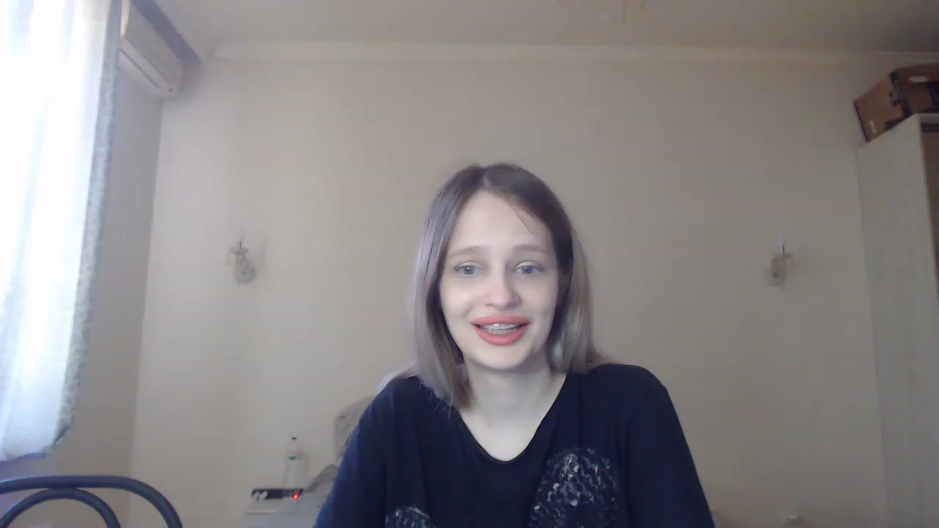 Gallery image thumbnail from Lola_vi's myfreecams stream on, 05/06/2023, 11:41 image 6 of 20