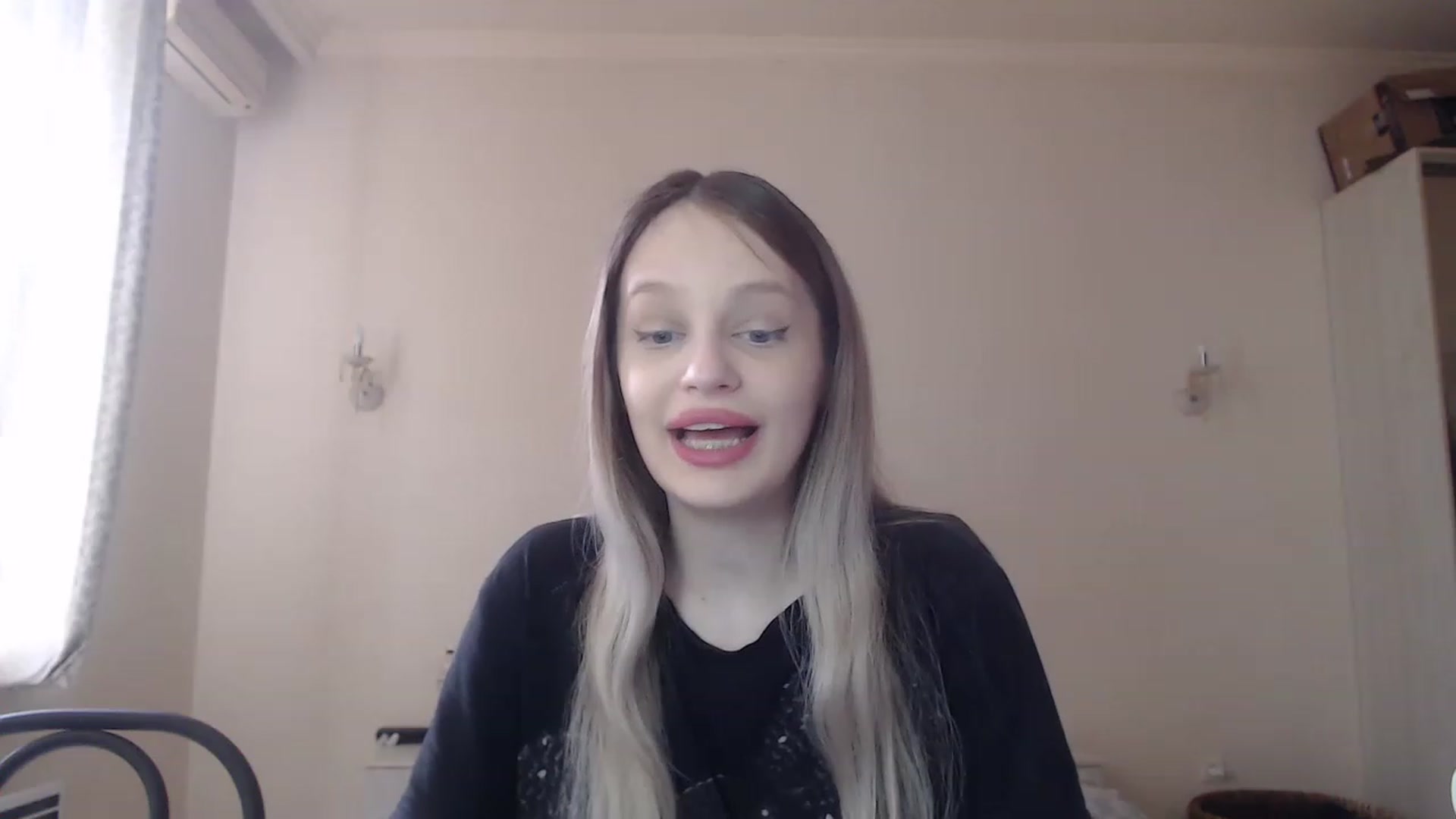 Gallery image thumbnail from Lola_vi's myfreecams stream on, 05/08/2023, 10:24 image 19 of 20