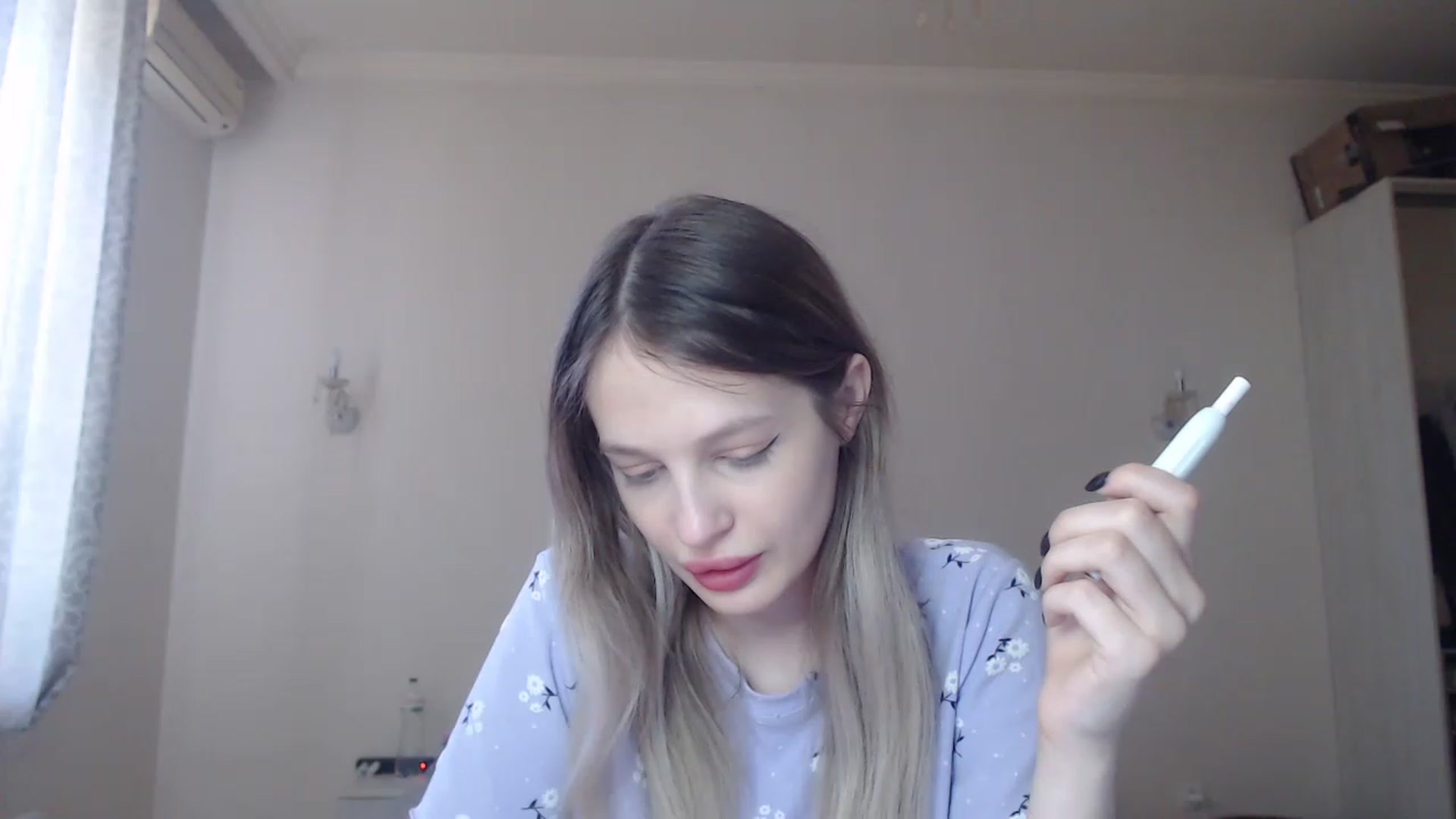 Gallery image thumbnail from Lola_vi's myfreecams stream on, 05/18/2023, 11:29 image 20 of 20