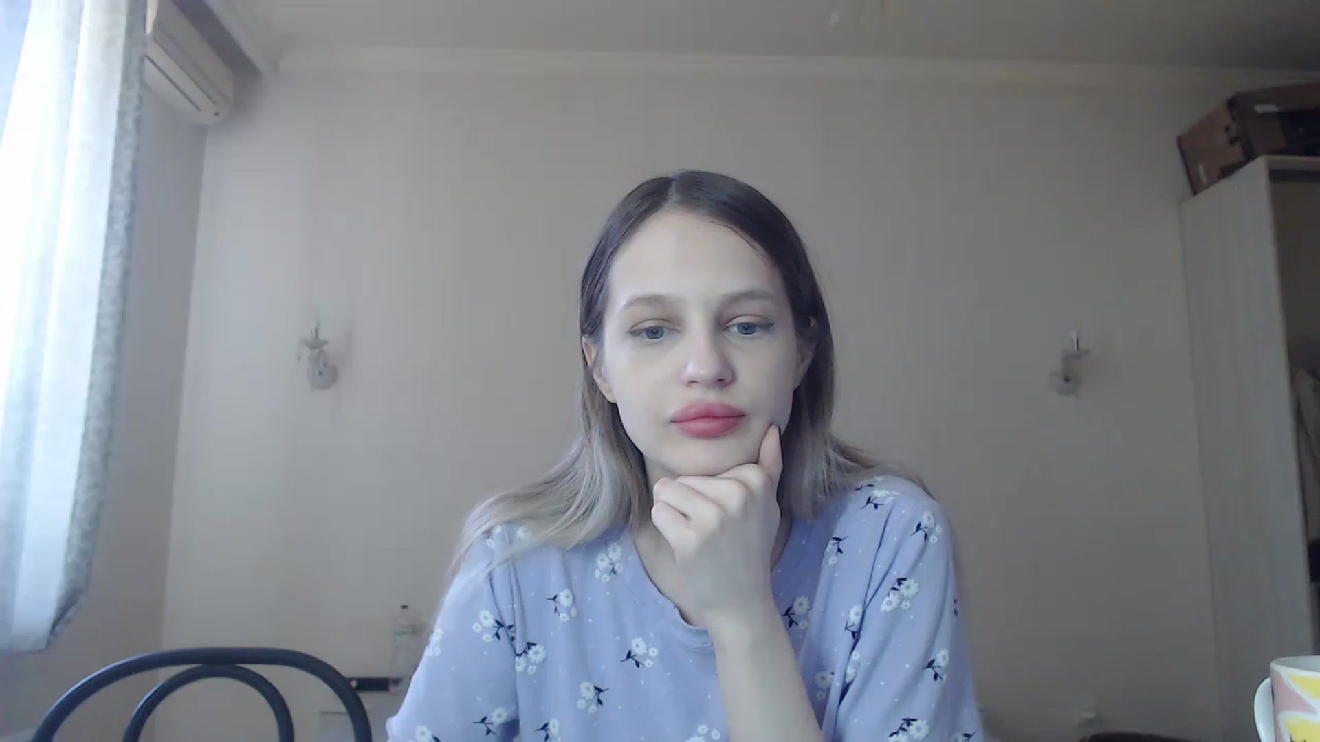 Gallery image thumbnail from Lola_vi's myfreecams stream on, 05/20/2023, 11:06 image 3 of 20