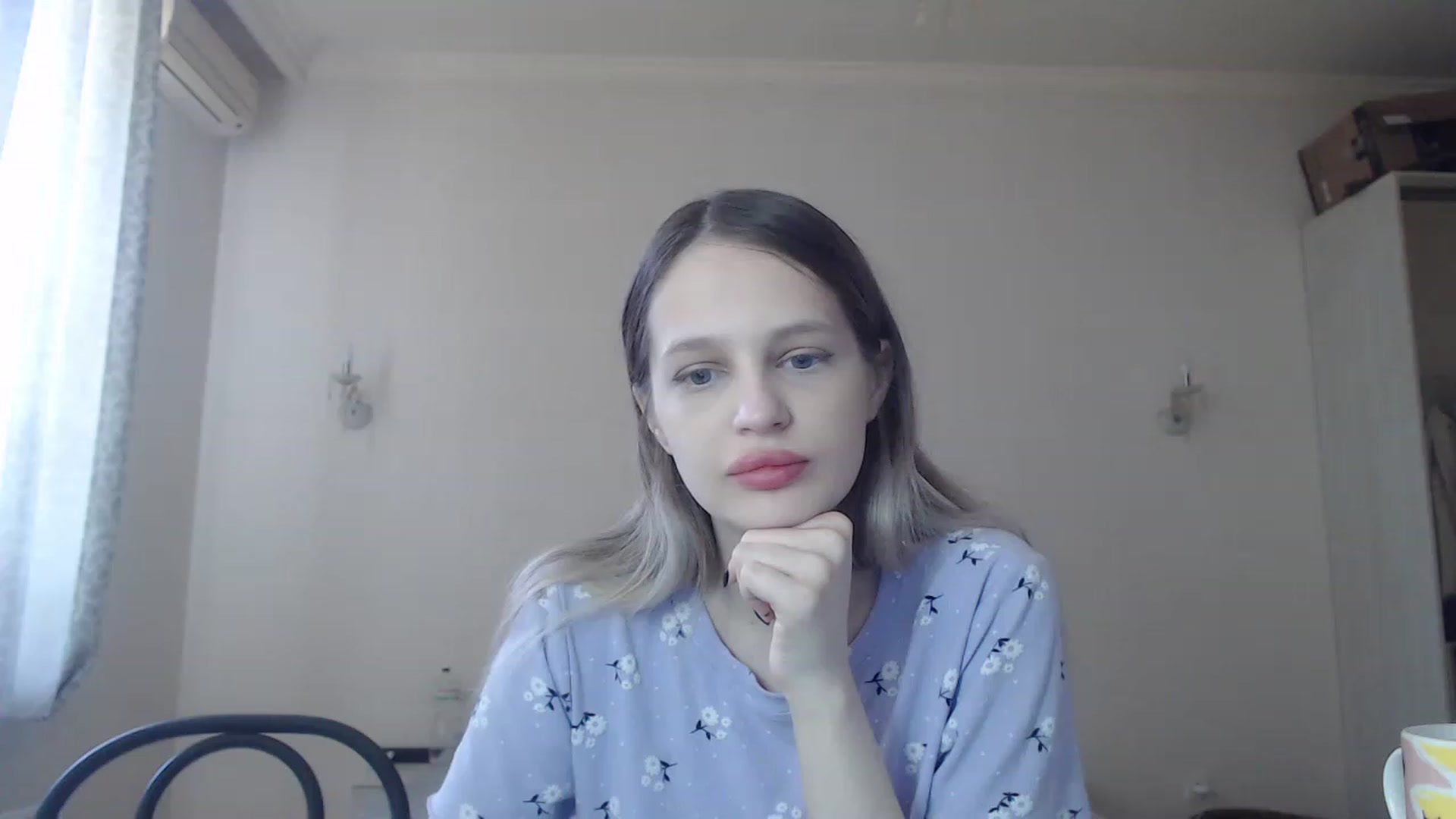Gallery image thumbnail from Lola_vi's myfreecams stream on, 05/20/2023, 11:06 image 4 of 20