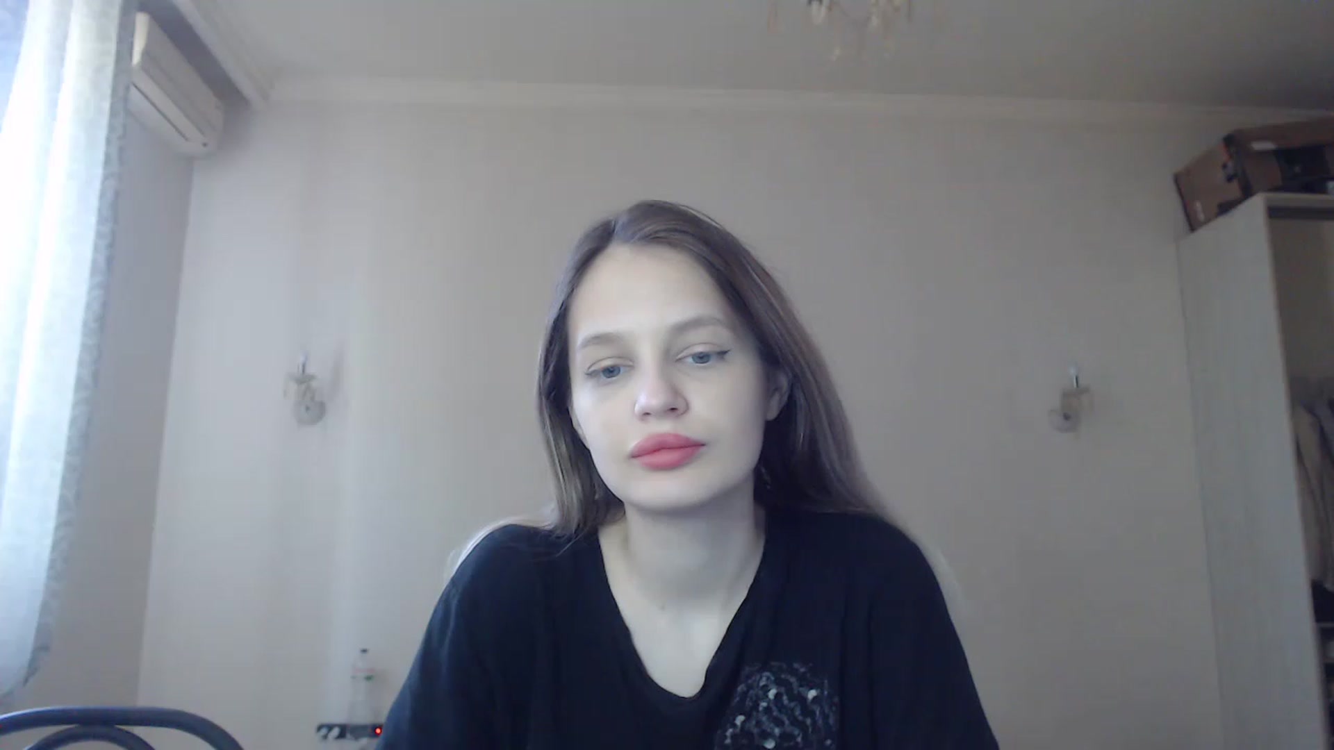 Gallery image thumbnail from Lola_vi's myfreecams stream on, 05/21/2023, 11:16 image 20 of 20