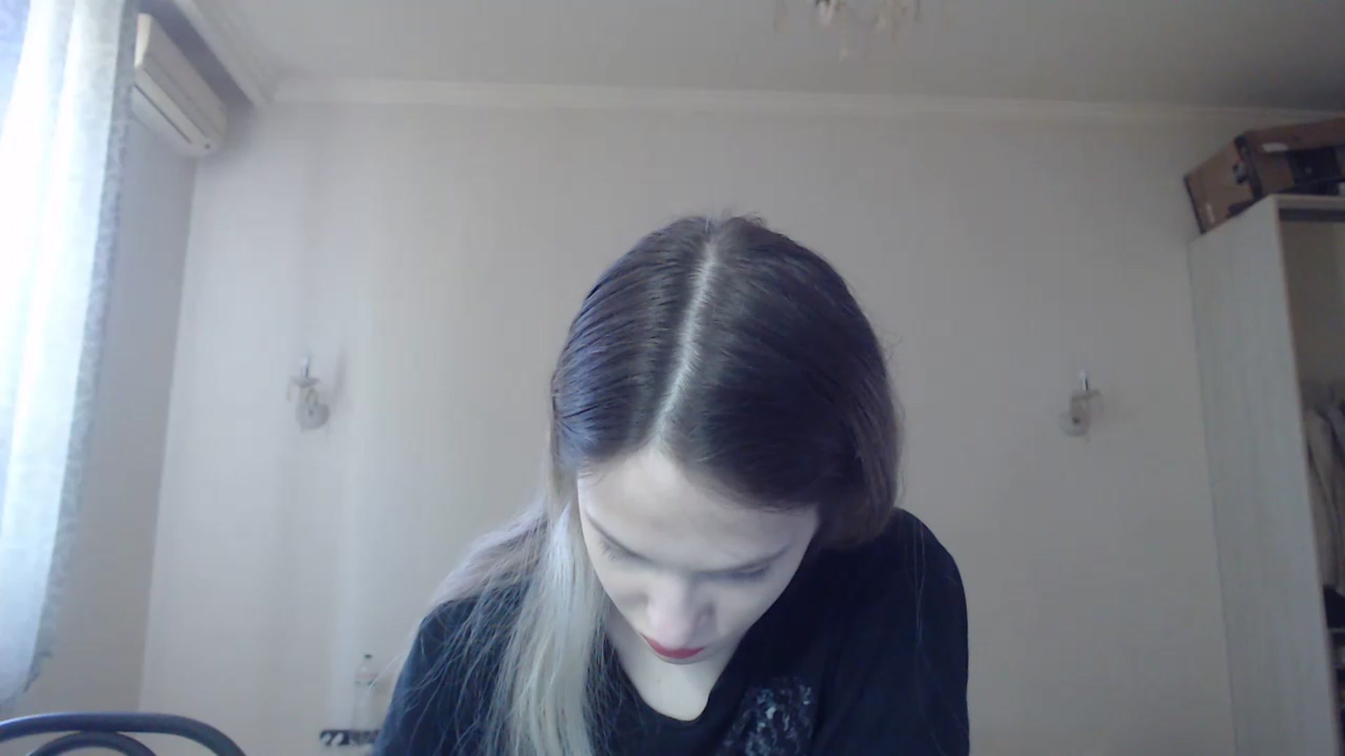 Gallery image thumbnail from Lola_vi's myfreecams stream on, 05/21/2023, 11:16 image 5 of 20