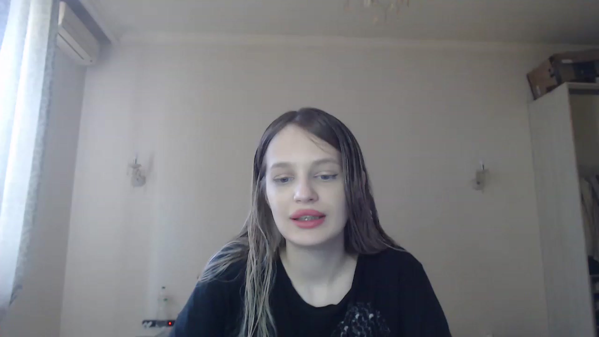 Gallery image thumbnail from Lola_vi's myfreecams stream on, 05/21/2023, 12:19 image 5 of 20