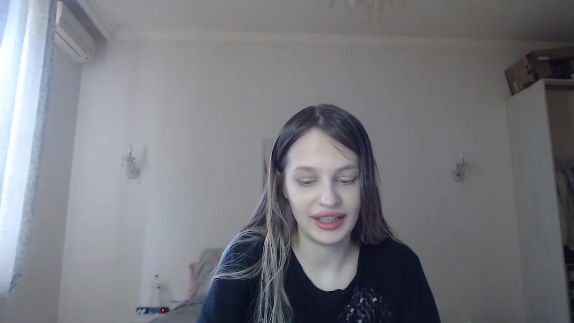 Gallery image thumbnail from Lola_vi's myfreecams stream on, 05/21/2023, 12:19 image 8 of 20