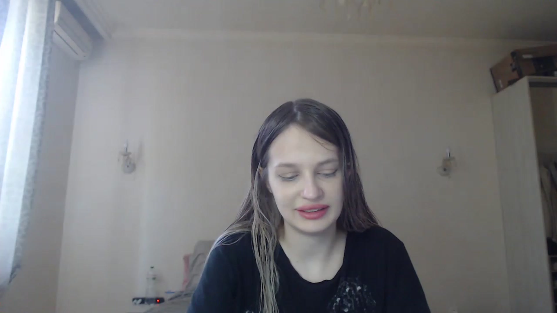 Gallery image thumbnail from Lola_vi's myfreecams stream on, 05/21/2023, 12:19 image 1 of 20