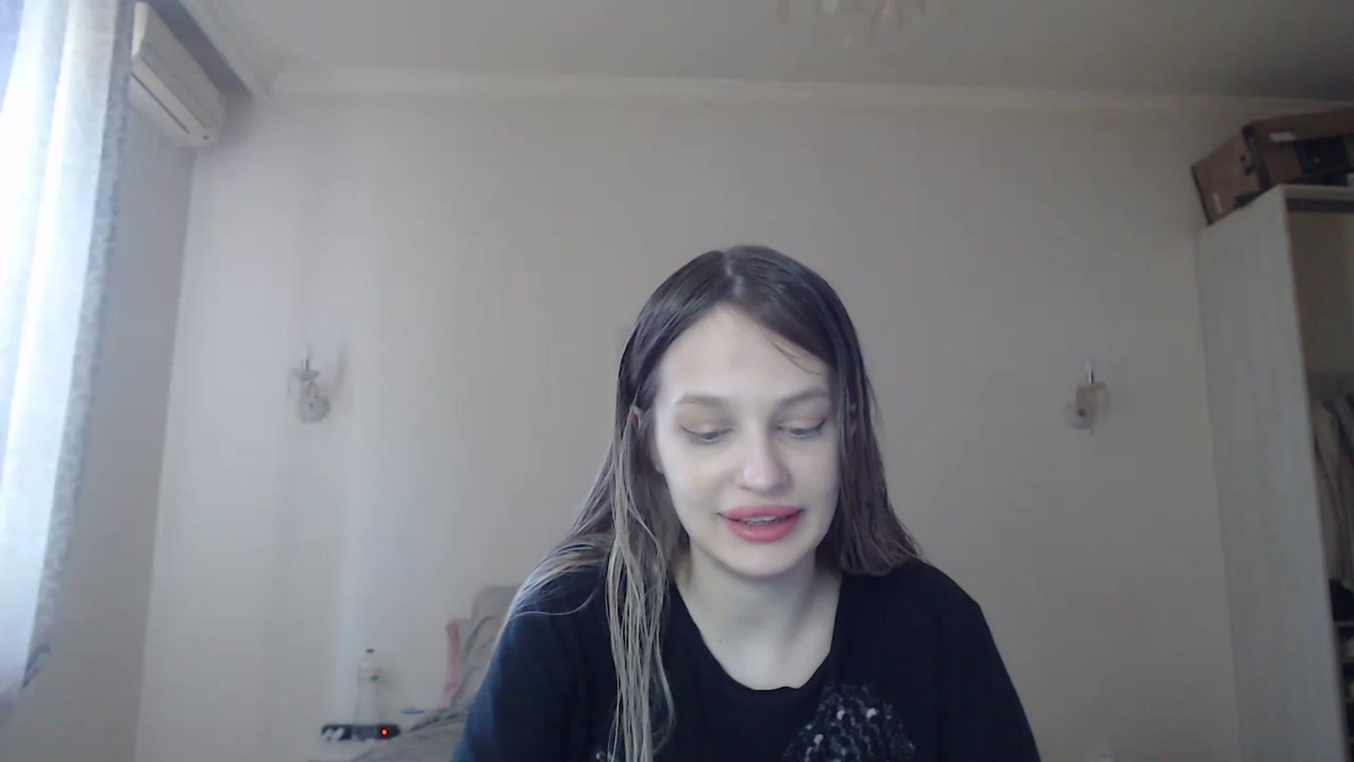 Gallery image thumbnail from Lola_vi's myfreecams stream on, 05/21/2023, 12:19 image 3 of 20