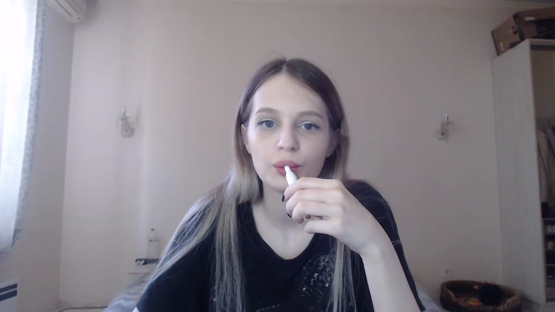 Gallery image thumbnail from Lola_vi's myfreecams stream on, 05/23/2023, 11:00 image 7 of 20