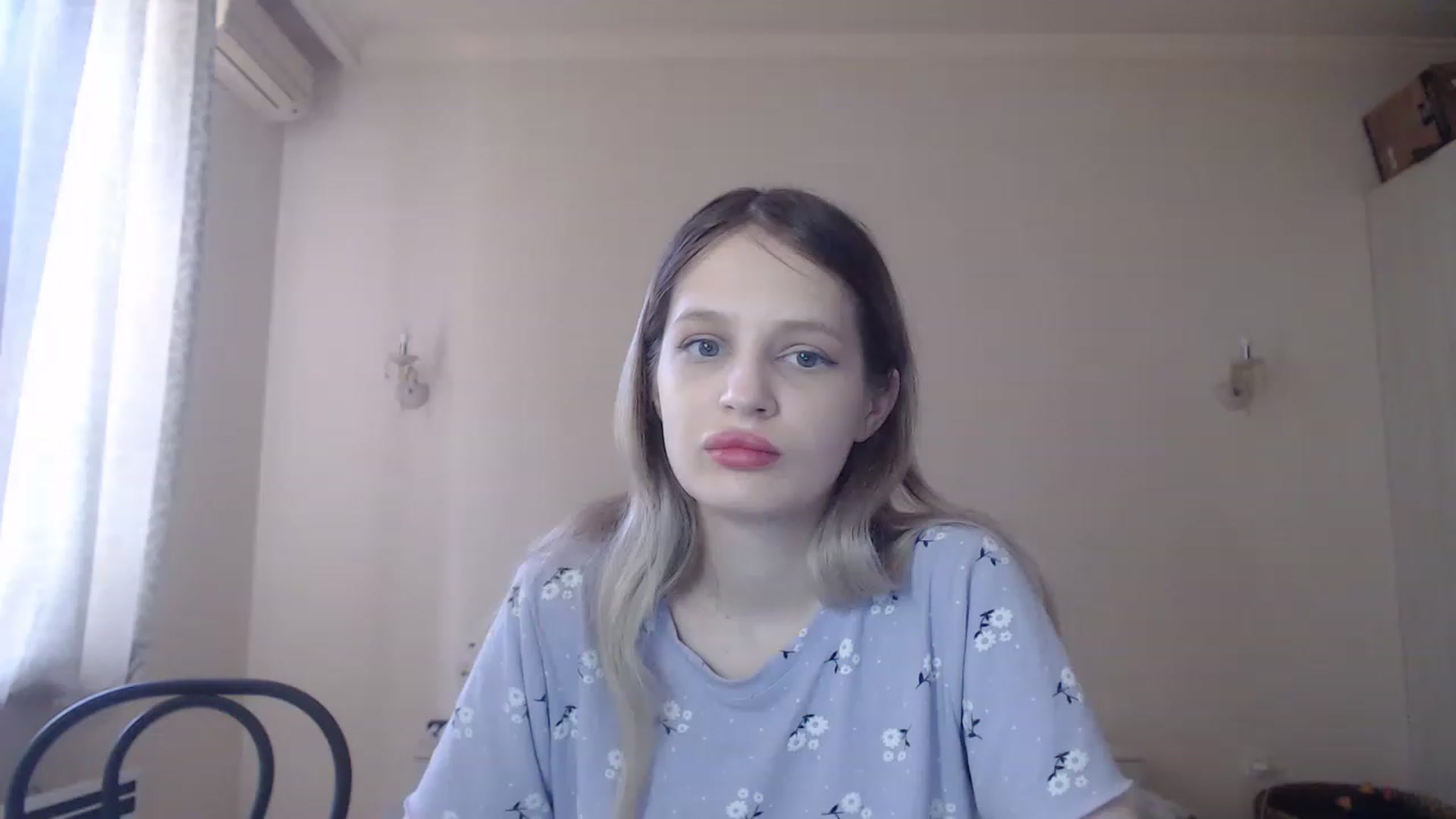 Gallery image thumbnail from Lola_vi's myfreecams stream on, 05/25/2023, 10:30 image 11 of 20