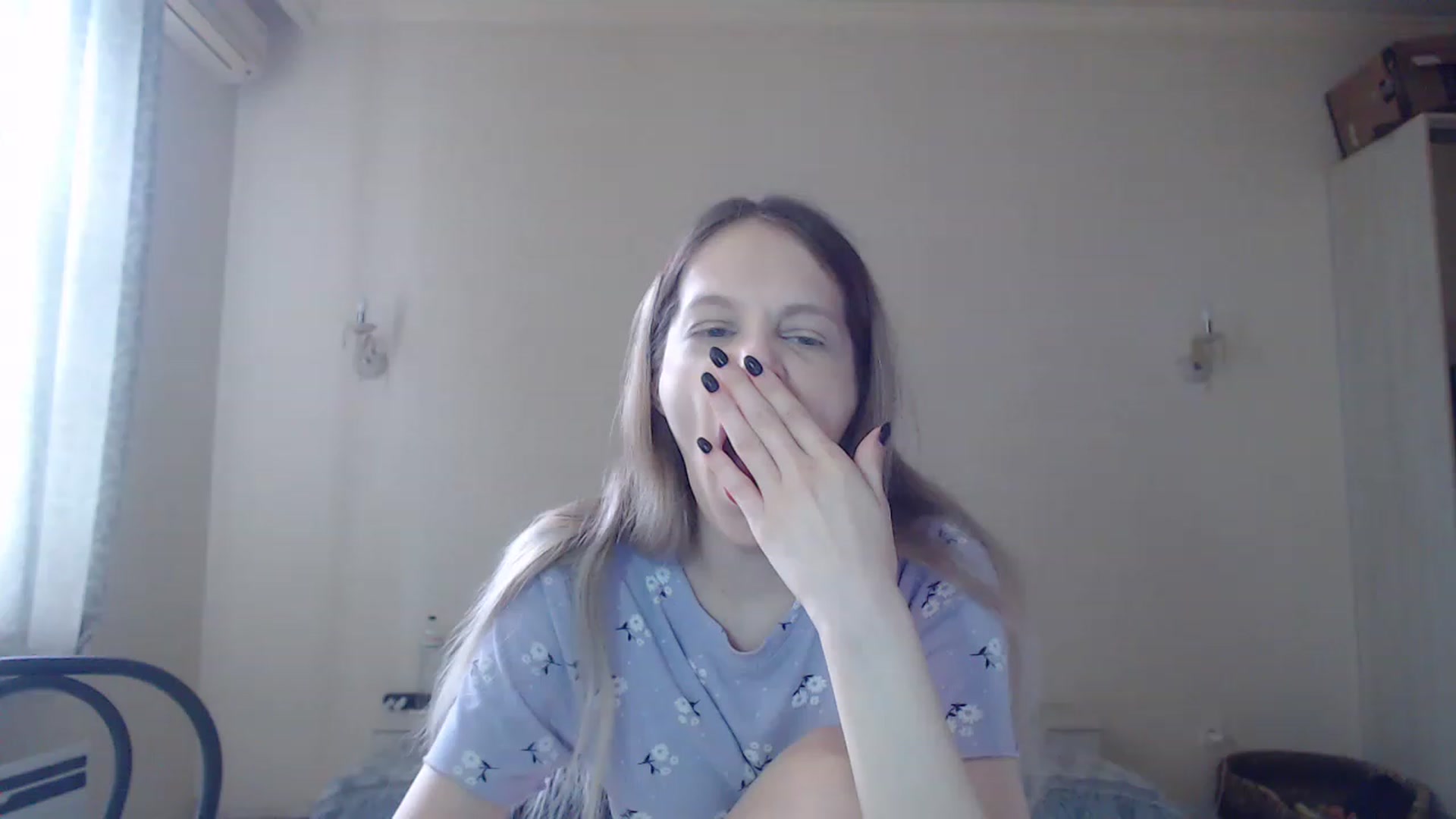 Gallery image thumbnail from Lola_vi's myfreecams stream on, 05/26/2023, 10:42 image 3 of 20