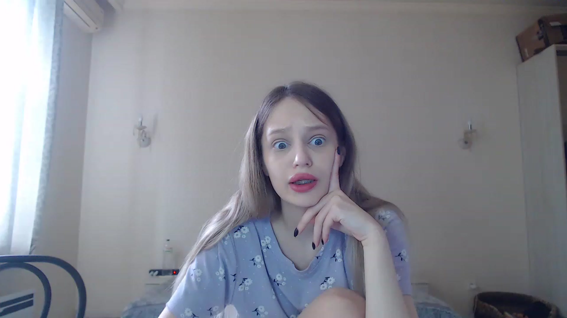 Gallery image thumbnail from Lola_vi's myfreecams stream on, 05/26/2023, 10:42 image 8 of 20