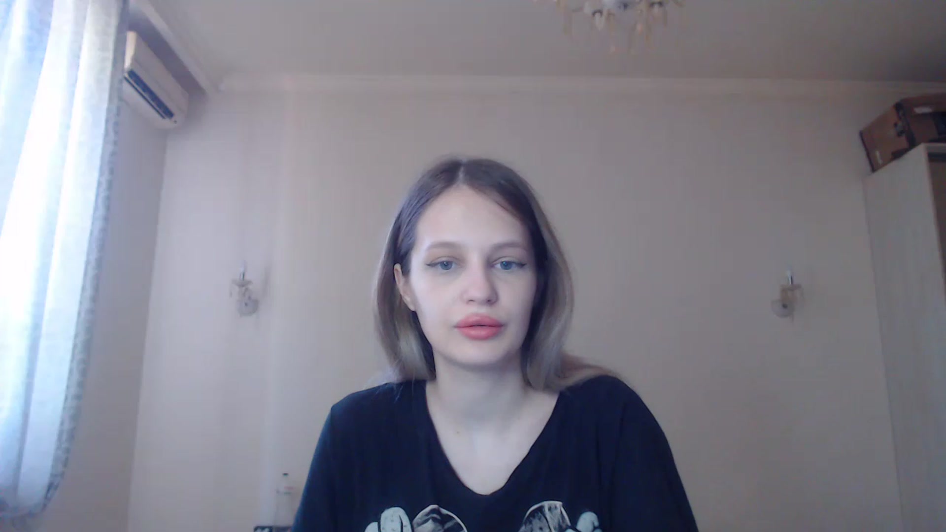 Gallery image thumbnail from Lola_vi's myfreecams stream on, 06/01/2023, 10:30 image 5 of 20