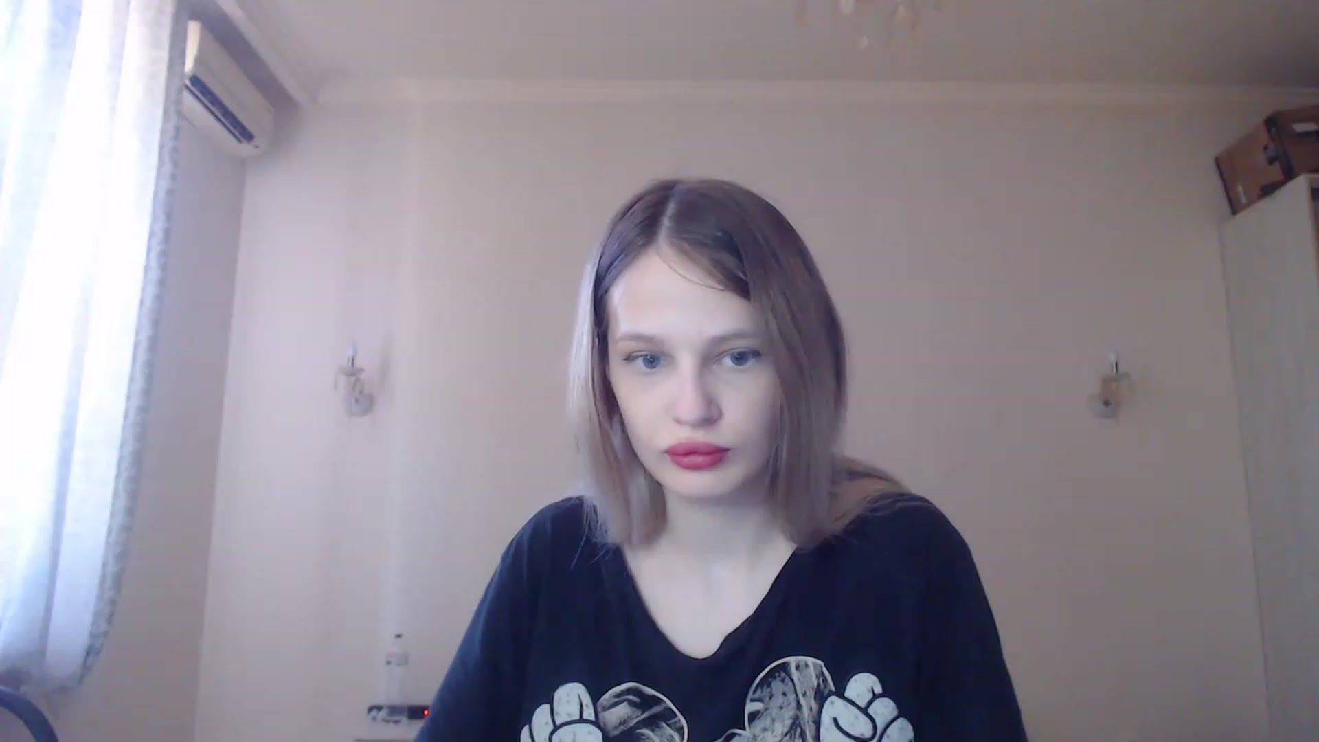 Gallery image thumbnail from Lola_vi's myfreecams stream on, 06/02/2023, 10:45 image 1 of 20
