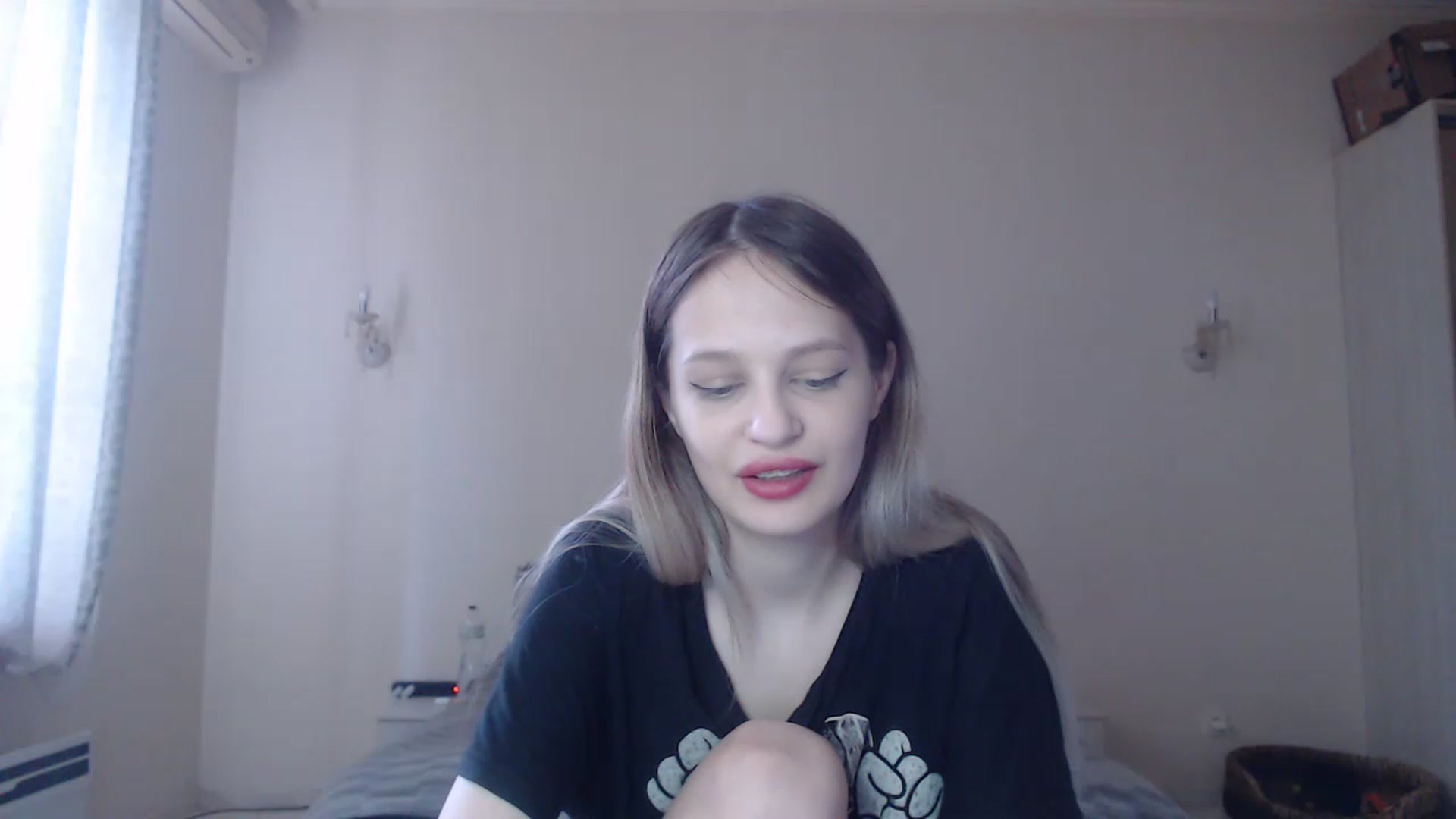Gallery image thumbnail from Lola_vi's myfreecams stream on, 06/03/2023, 11:39 image 11 of 20