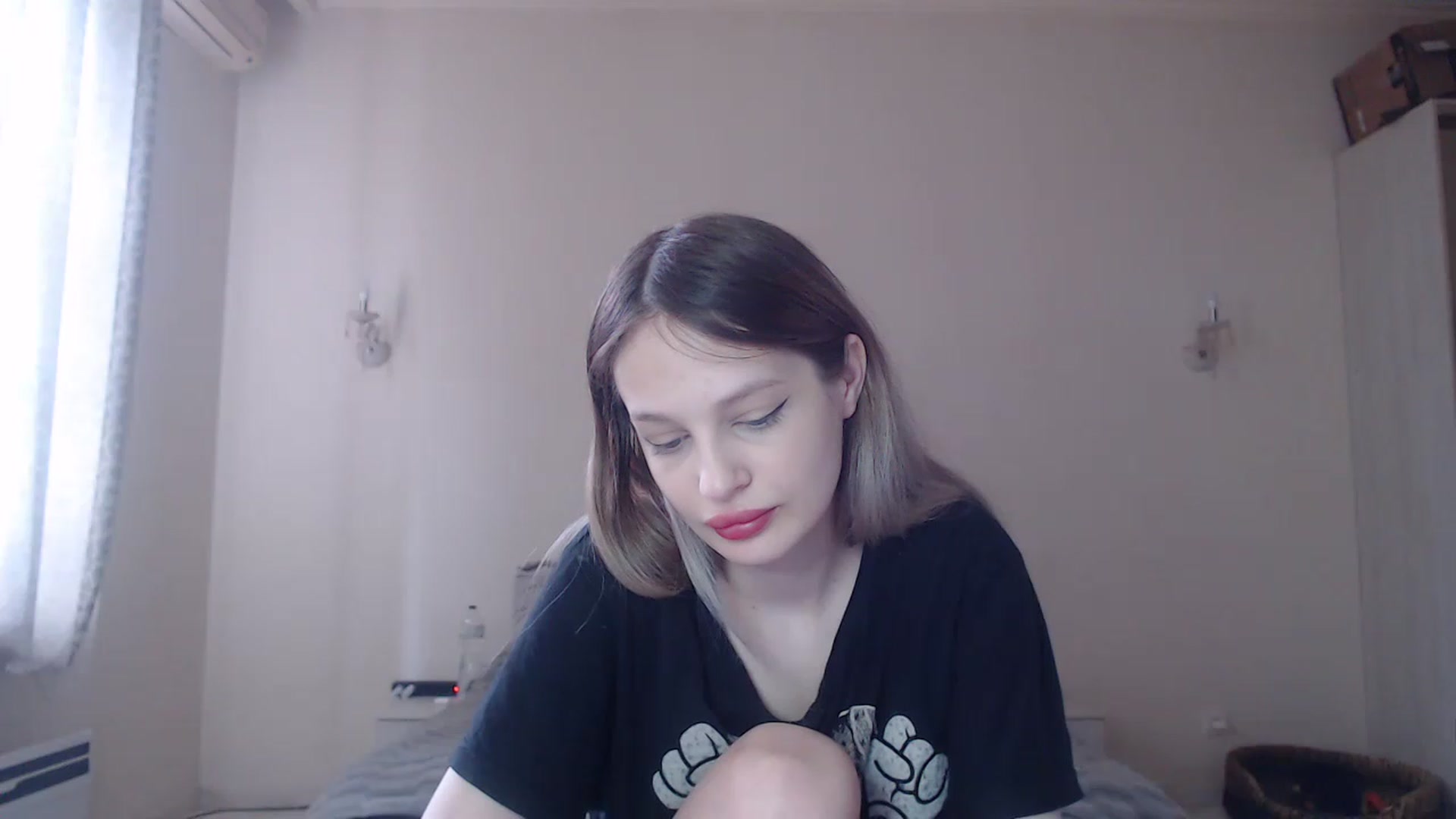 Gallery image thumbnail from Lola_vi's myfreecams stream on, 06/03/2023, 11:39 image 8 of 20